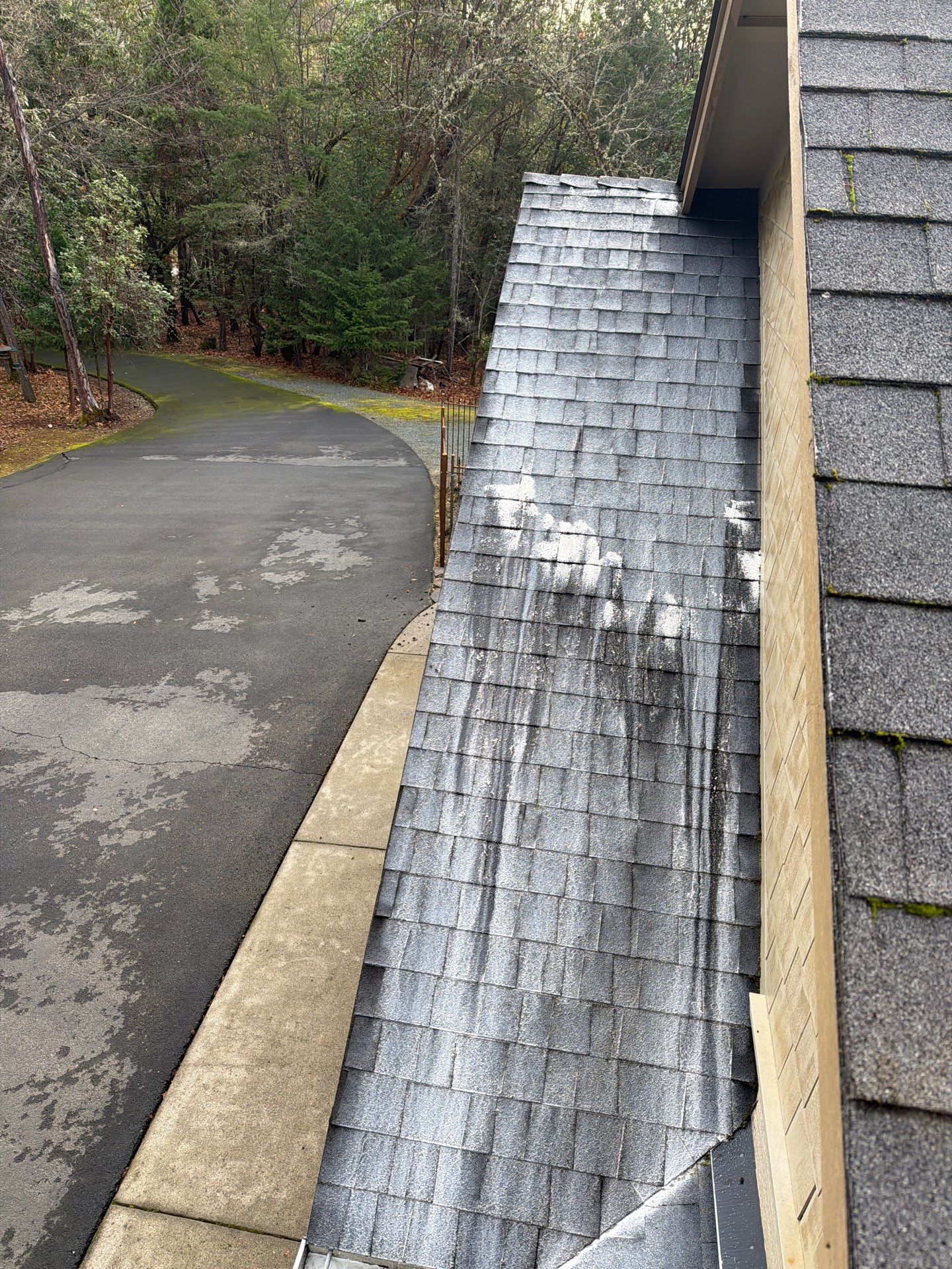 Project in Grants Pass by Roof Maxx of Grants Pass