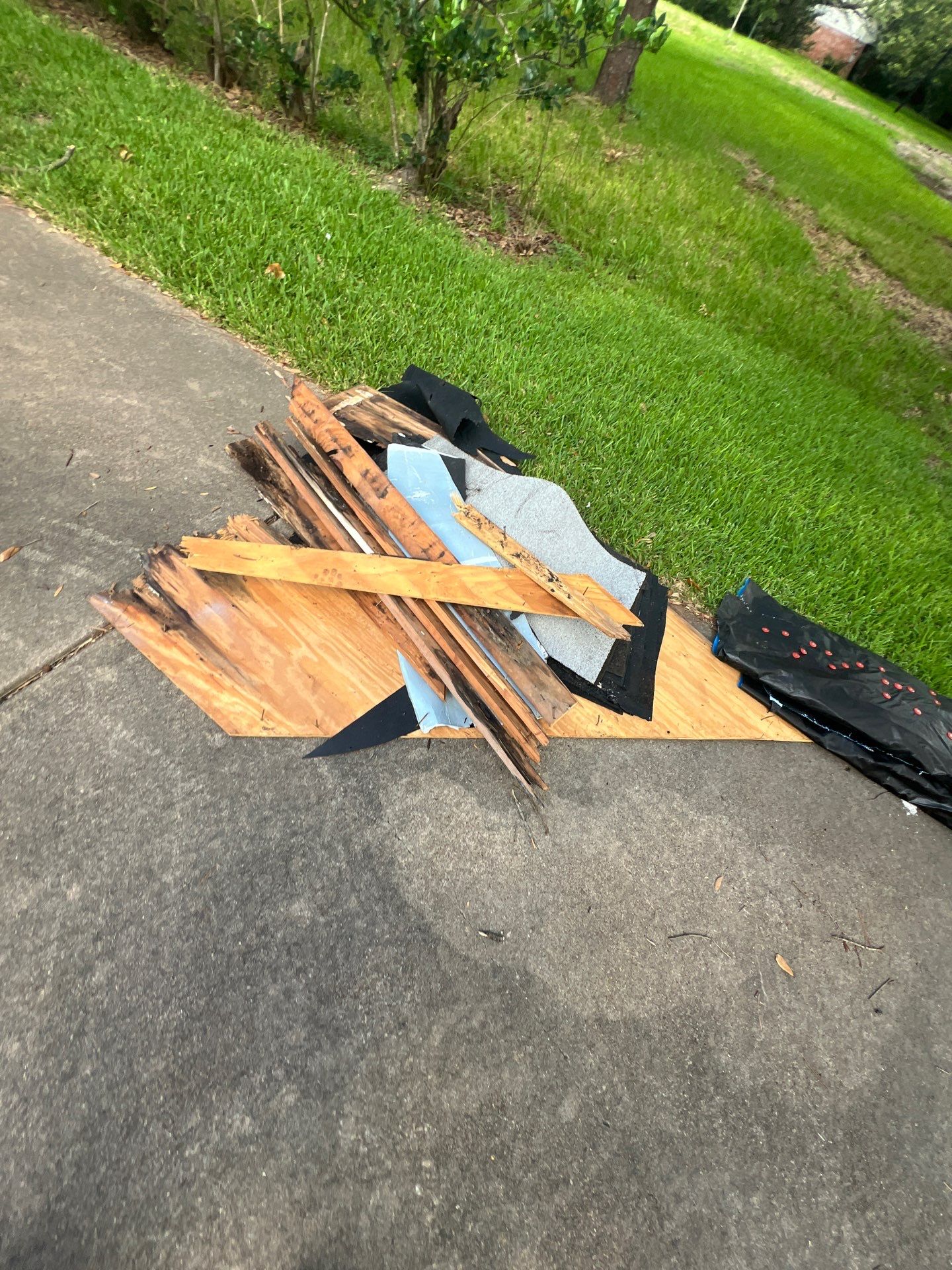 Residential Roofing Repair using Owen's Corning Duration (Lifetime) Shingles by Roof Repair Company