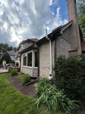 Turtle Shell gutter protection installation in St. Charles, IL 60174, photograph 21