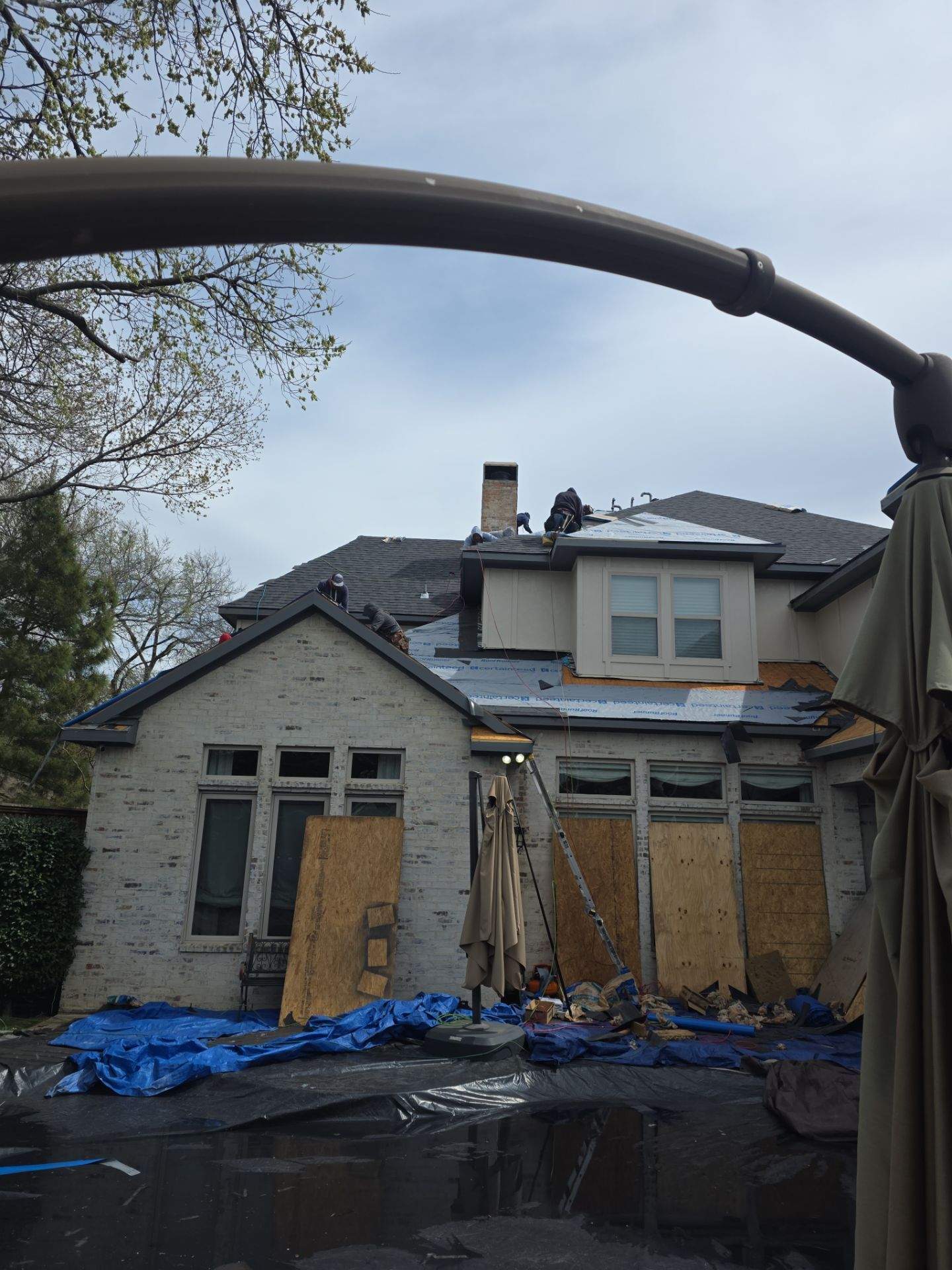 Project in Dallas by Armor Roofing | Exteriors