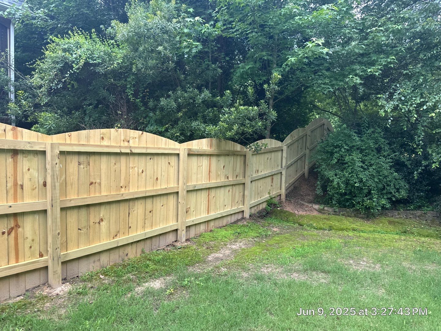 Wood Fence using Wood Sealant by DuraSeal