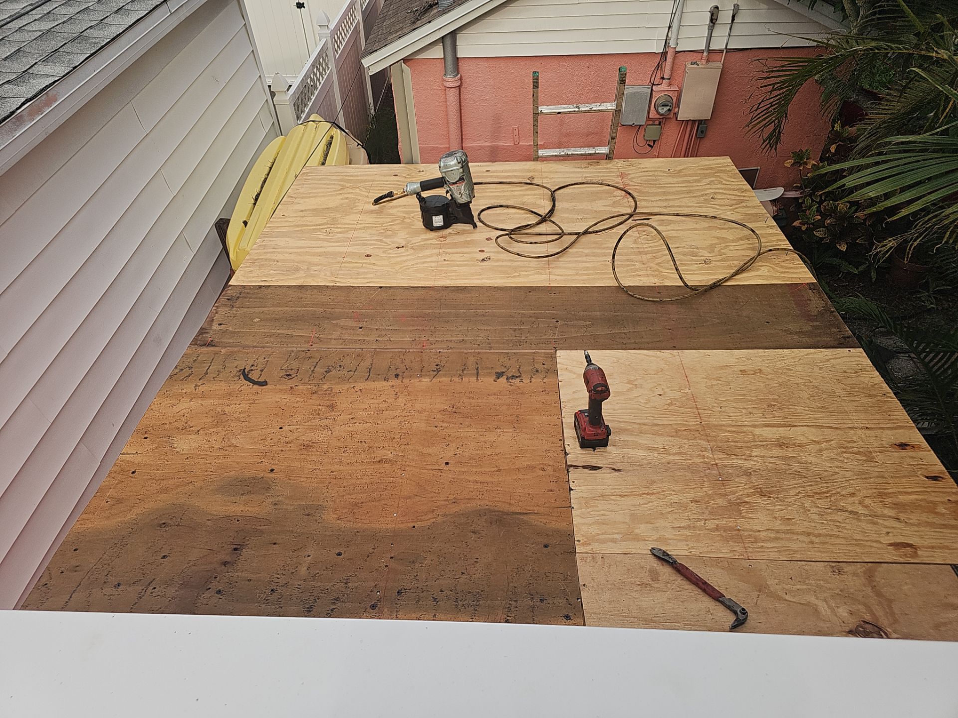 Project in Gulfport 33707 by Mitchell Roofing Company LLC 