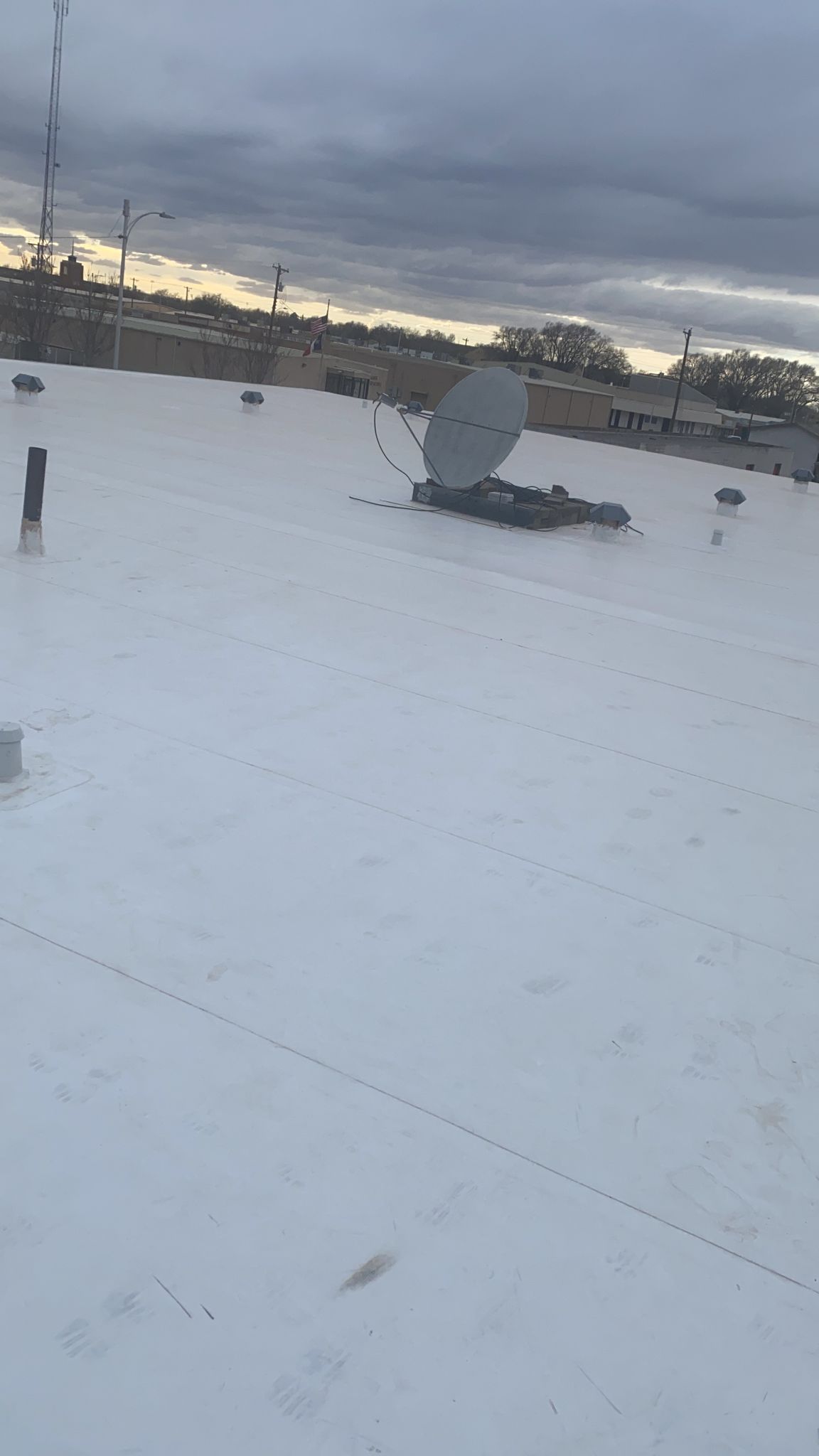 Muleshoe, Texas Post Office  by Grell Roofing, LLC