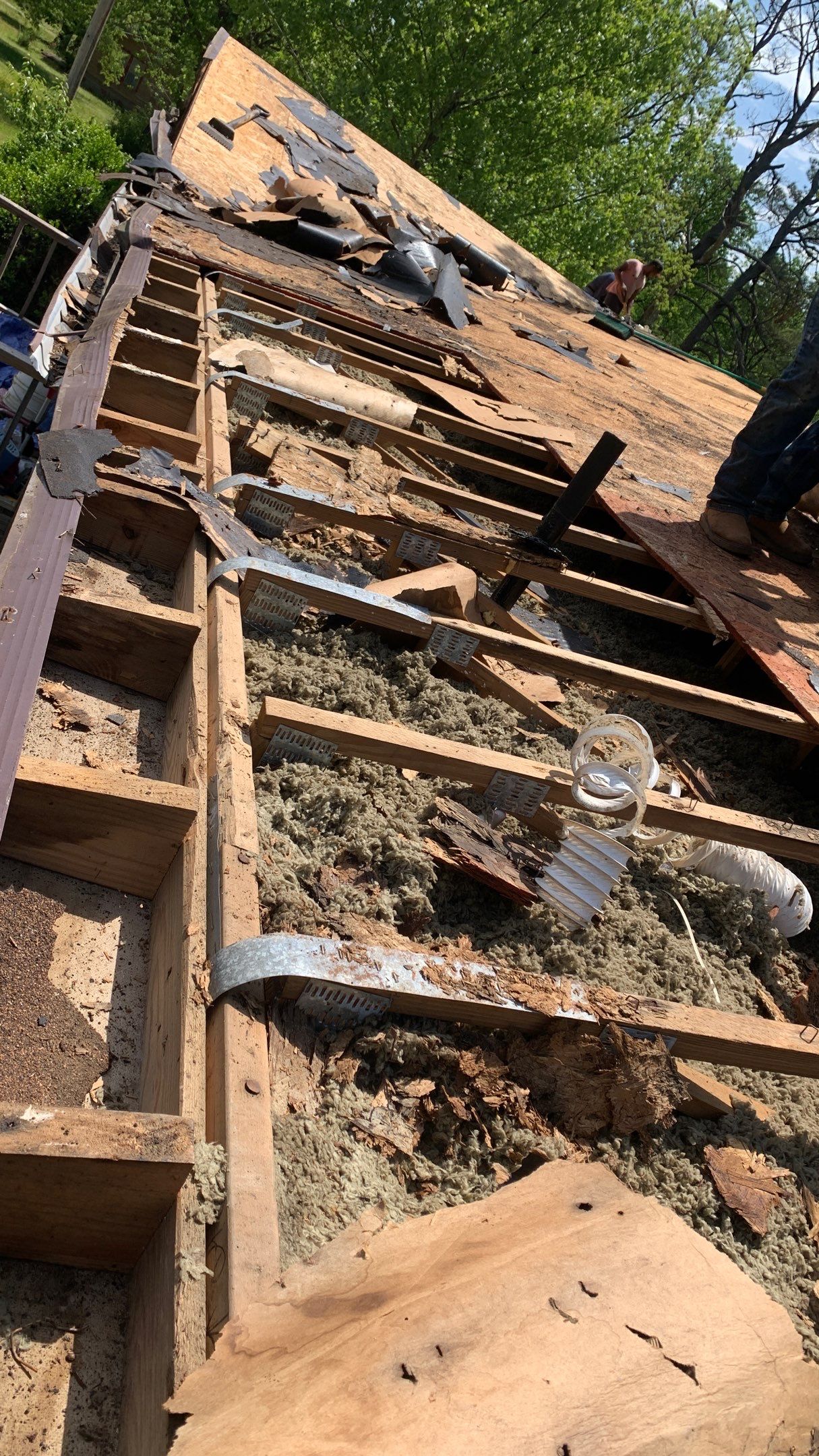 Storm Restoration Reroof: 25 Year 3-Tab Shingle by Hostetler Roofing