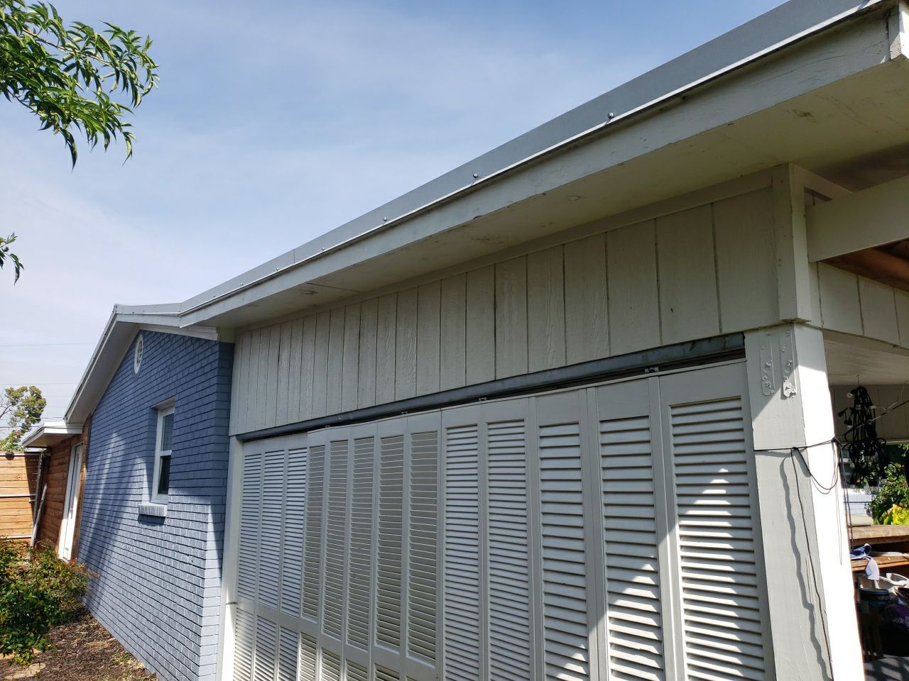 Gutter Installation using K-Style Seamless Gutters and Soffit and Fascia Replacement by Gutter Professors