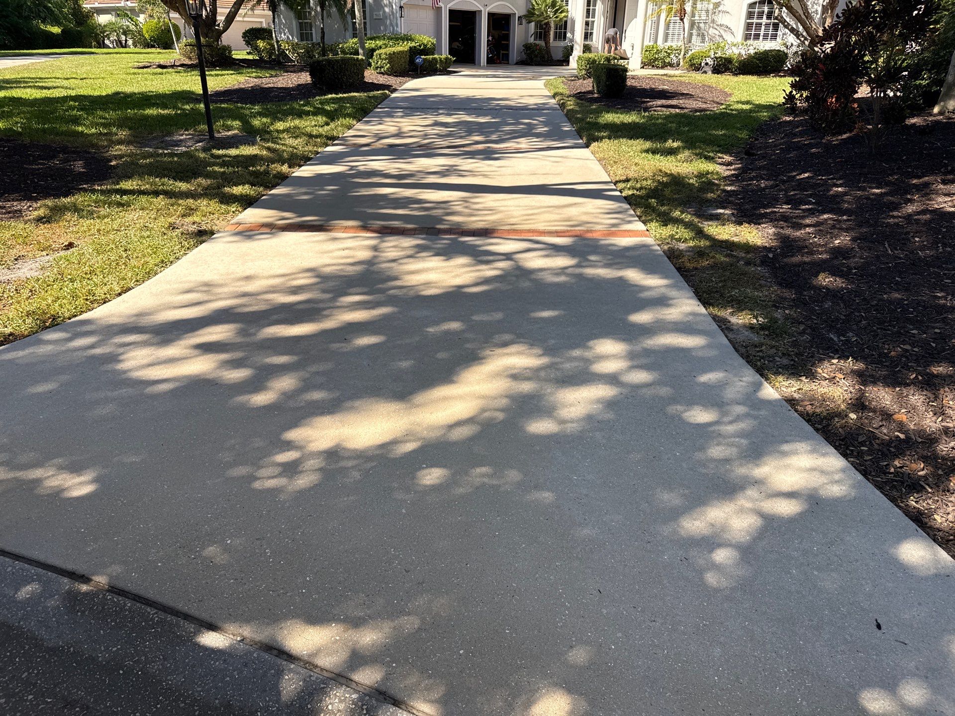 House Wash, Pool Deck & Screen Enclosure Cleaning | University Park, Sarasota FL by Sunshine AquaWash