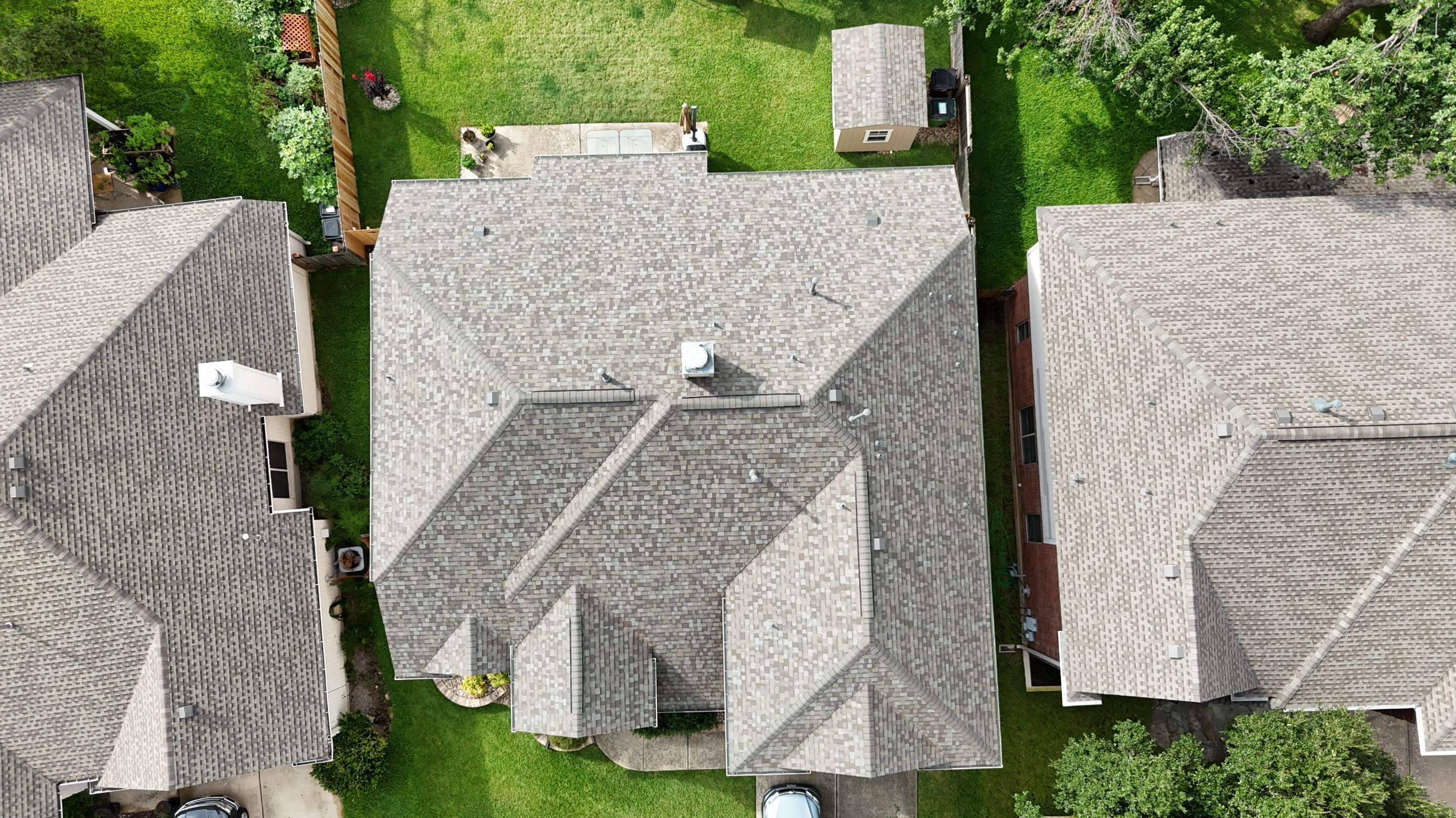 Driftwood - Owens Corning TruDefinition Duration by RoofsOnly.com