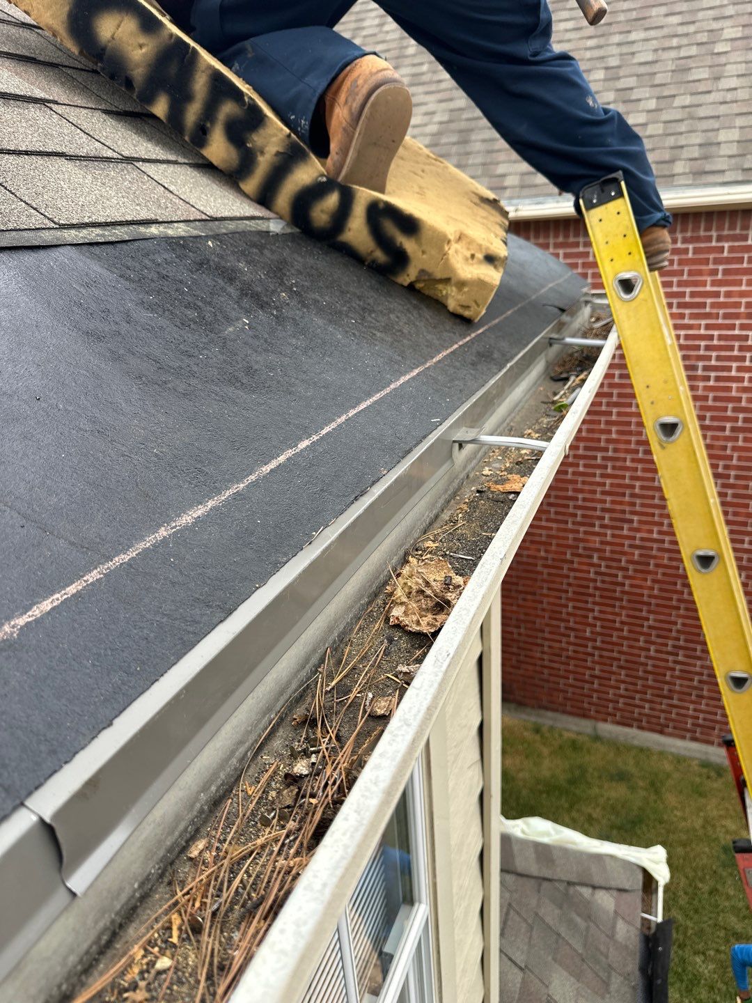Residential Roofing Repair using Owen's Corning Duration (Lifetime) Shingles by Roof Repair Company