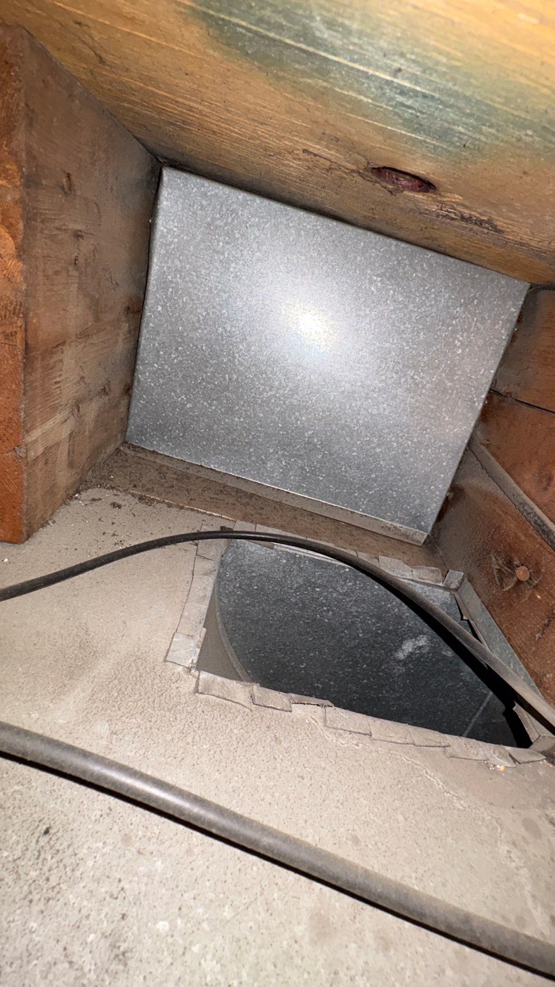 Residential Air Duct Cleaning and HVAC System Maintenance in Freedom by Superior Air Duct Cleaning
