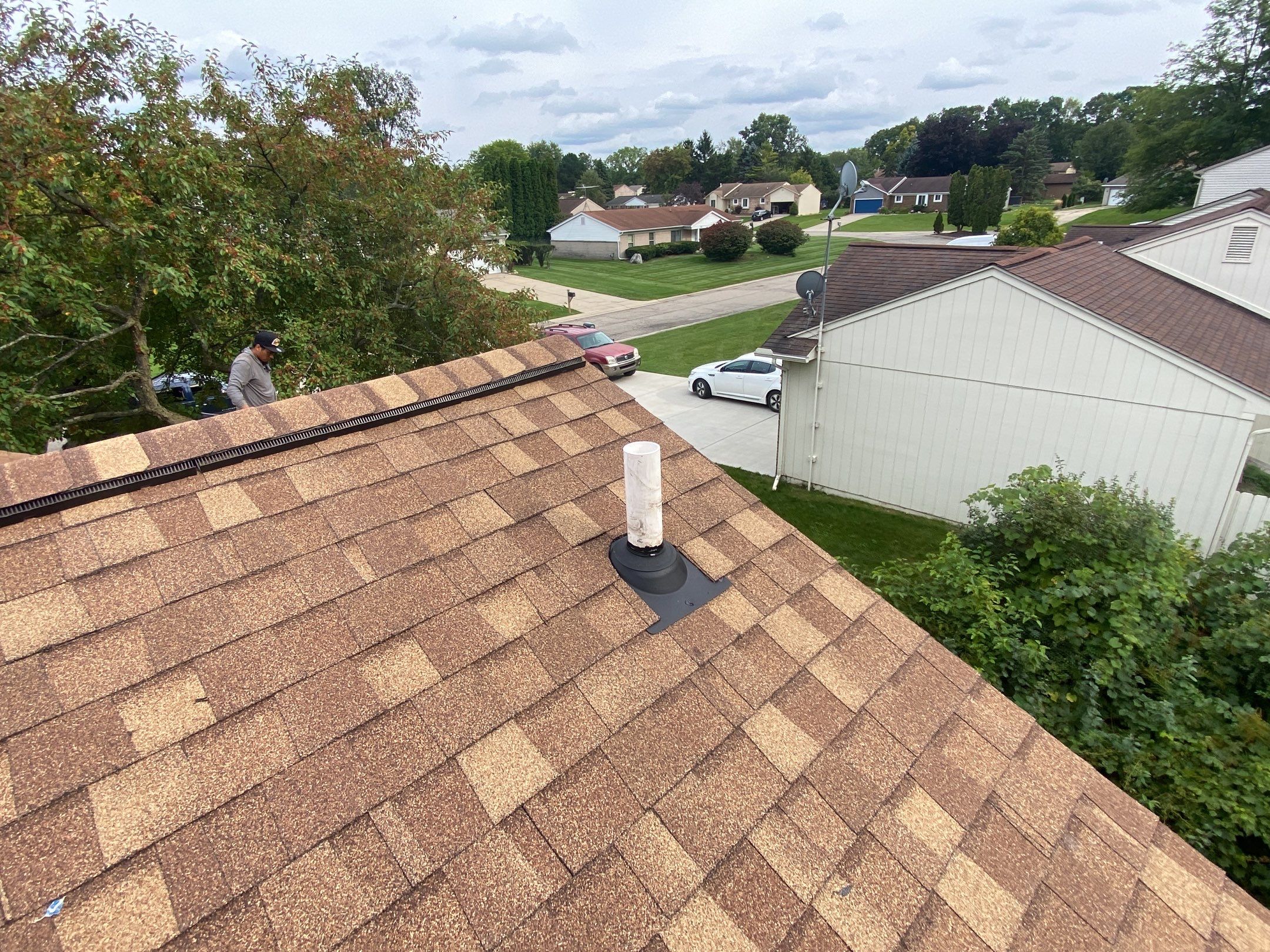 Roof Replacement using CertainTeed Landmark by 180 Contractors