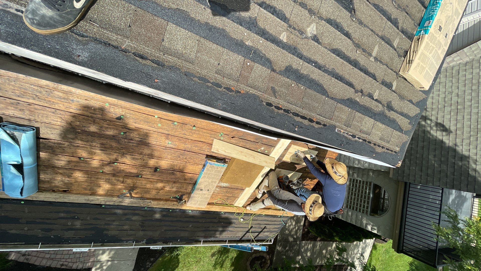 Roof Replacement using CertainTeed Landmark by 180 Contractors
