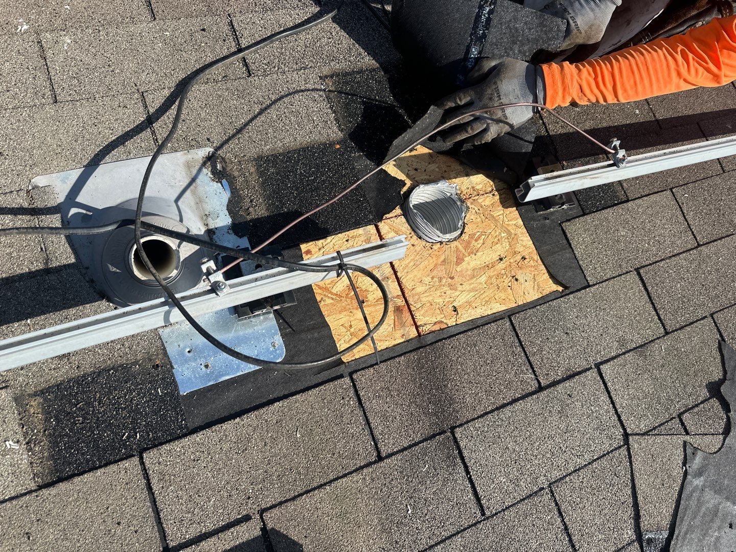 Roof Repair Mont Belvieu by Roof Repair Company