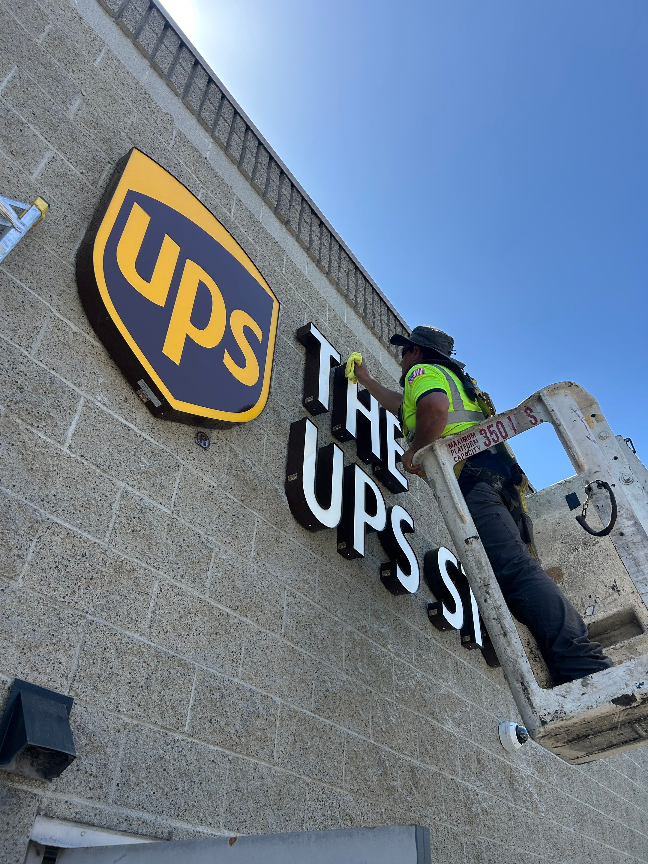 Project in Marina Del Rey by Golden State Signs