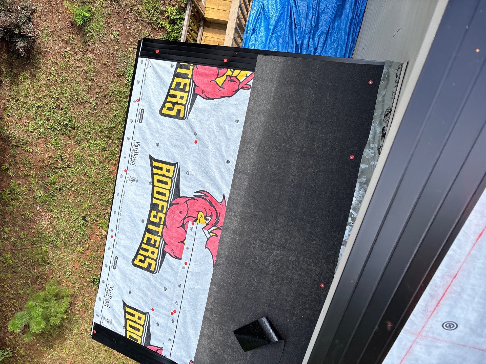 New Asphalt Architectural Shingle Roof and Gutter Guards in Salem by Roofsters