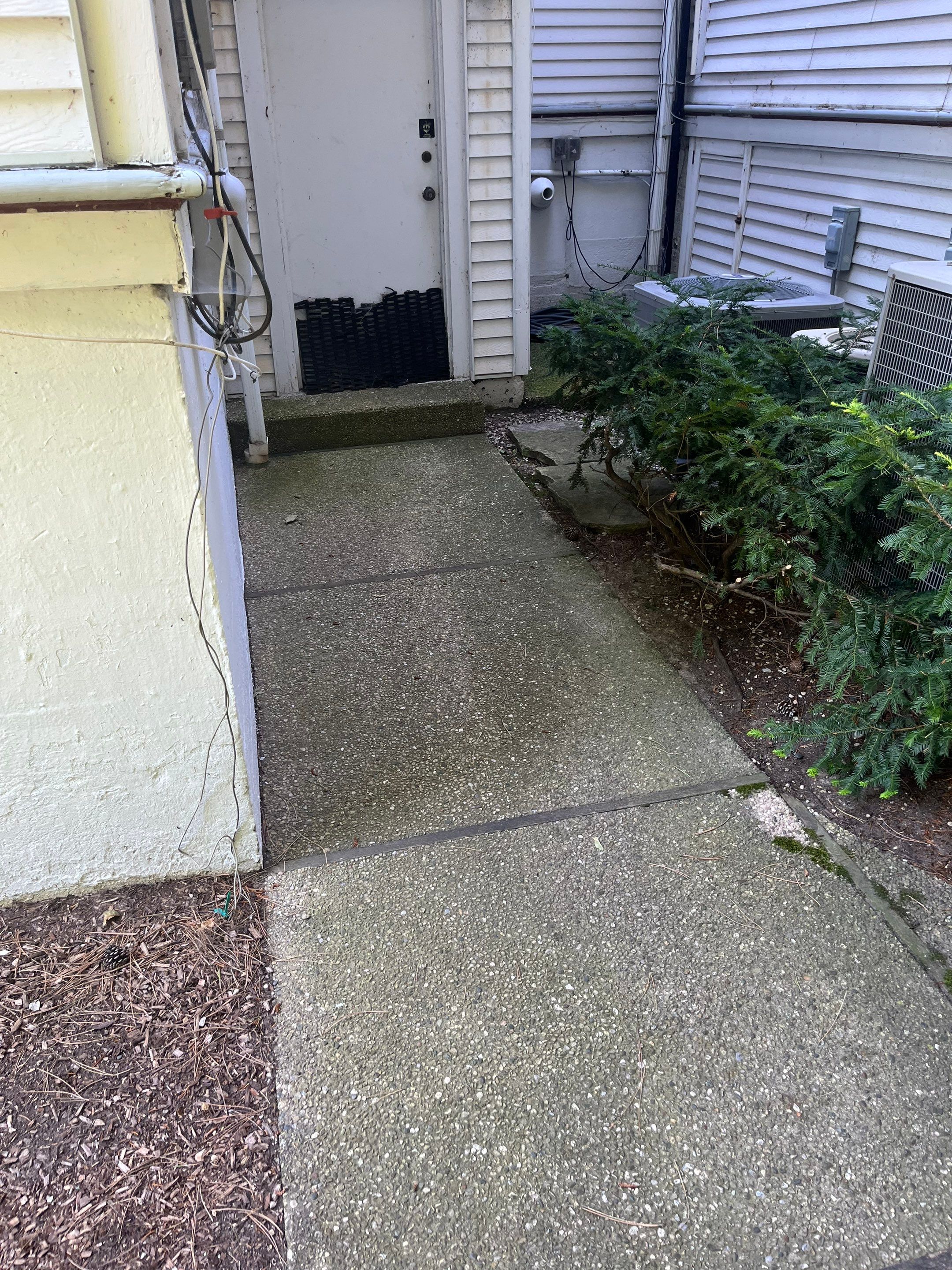 Housewashing  using Algaecide, soft wash soap by Northern Power Washing LLC.