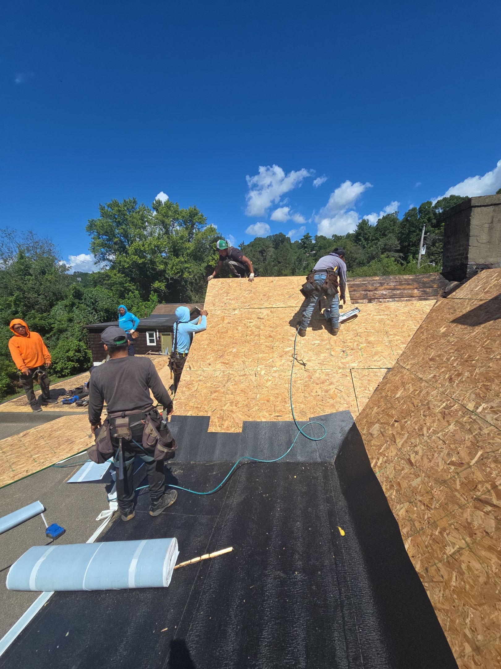 Residential Roofing Installation using GAF Timberline HDZ Weathered Wood by Rainstoppers Roofing