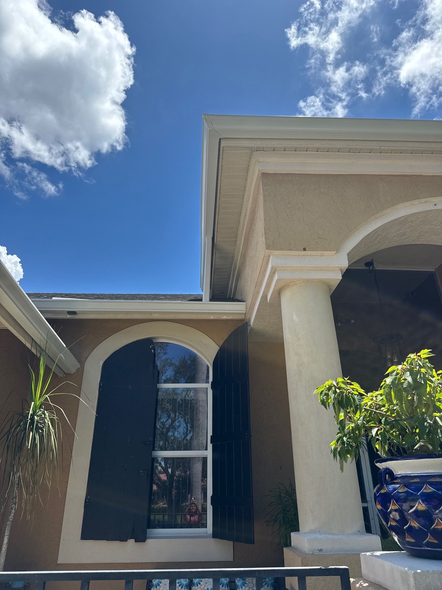 7-Inch Box Seamless Gutters in Bradenton FL by Gutter Professors