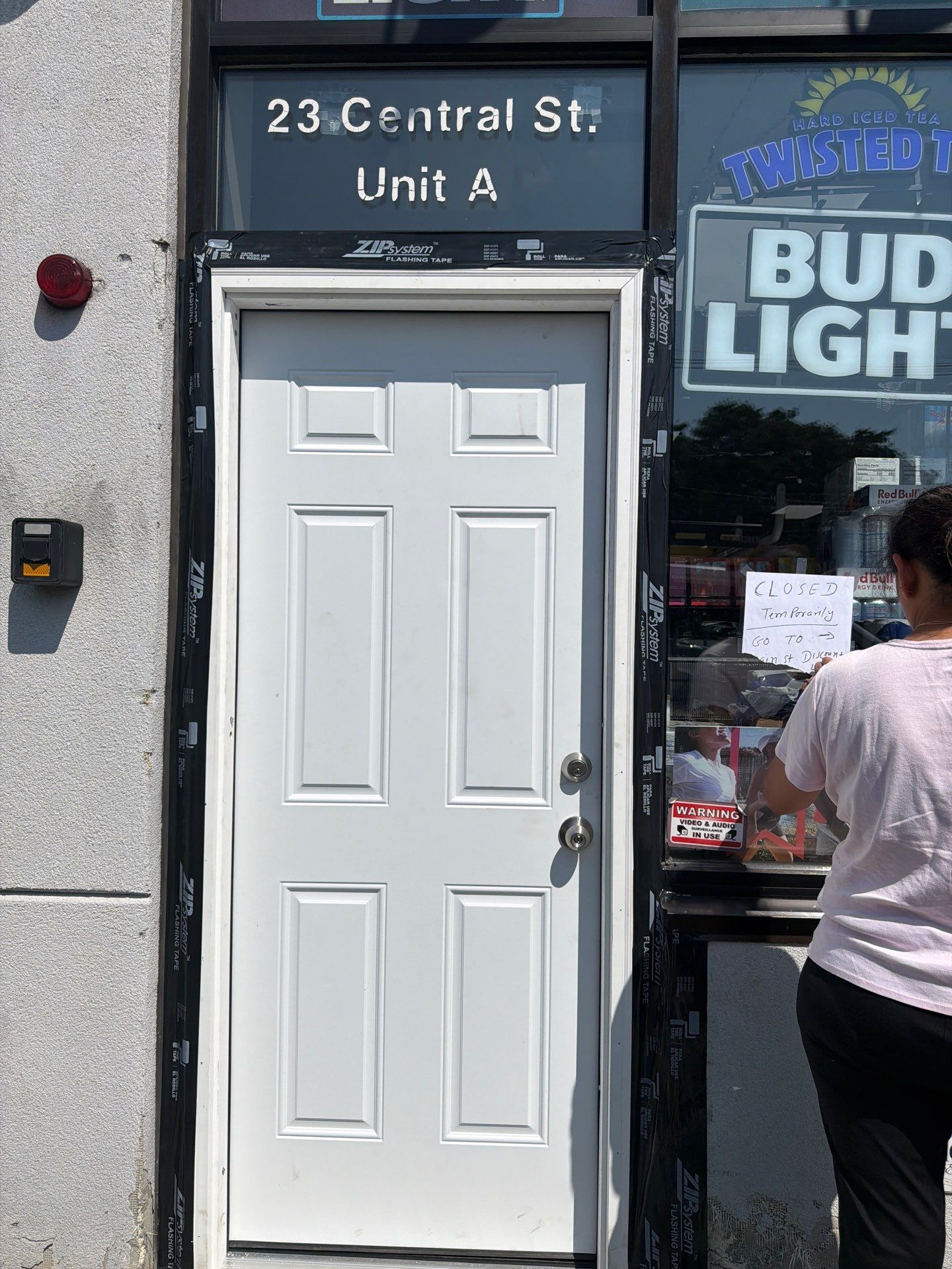 Retail Storefront Emergency Board Up and Door Replacement in Peabody by Boston Board Up