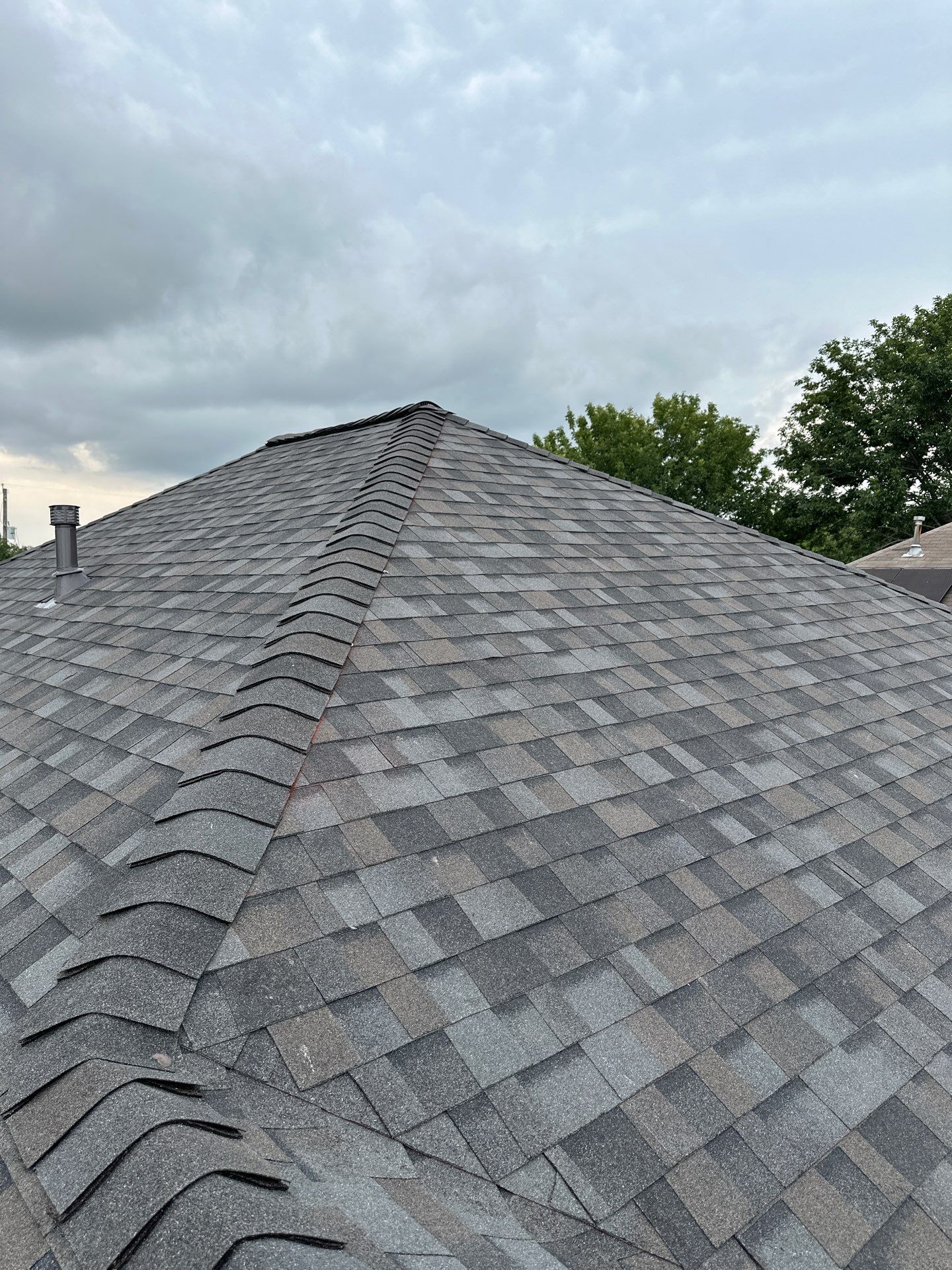 Owens Corning Duration | Willamsburg Grey by Motion Roofing