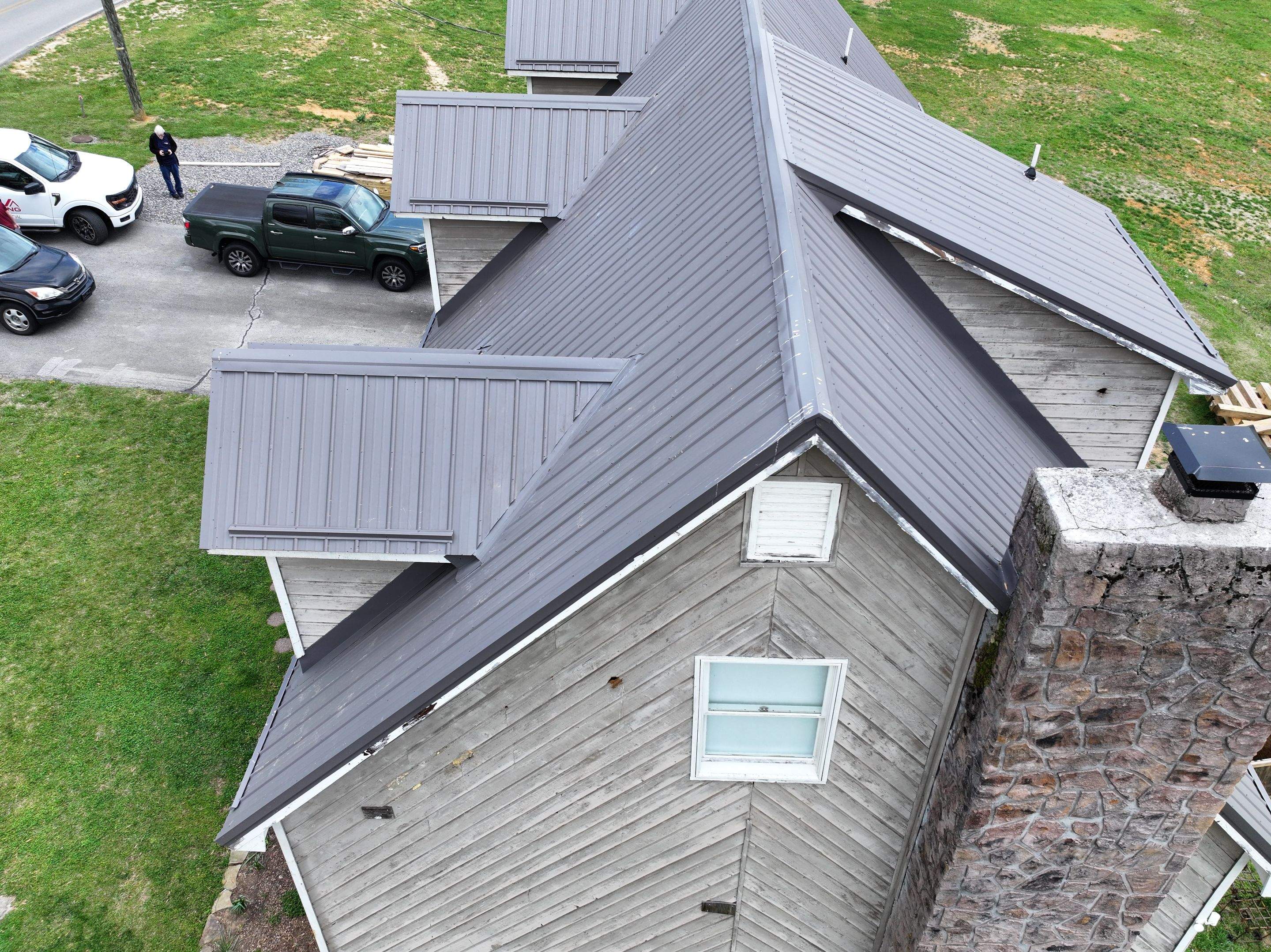 Baker Residence by Omnia Roofing