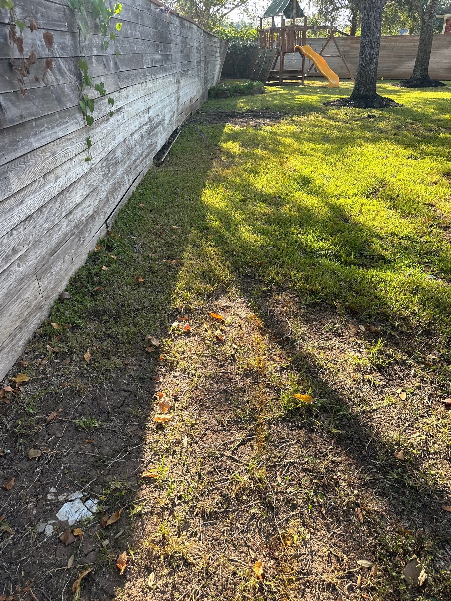 Fence Installation using Premium horizontal WRC by Tim's Fences