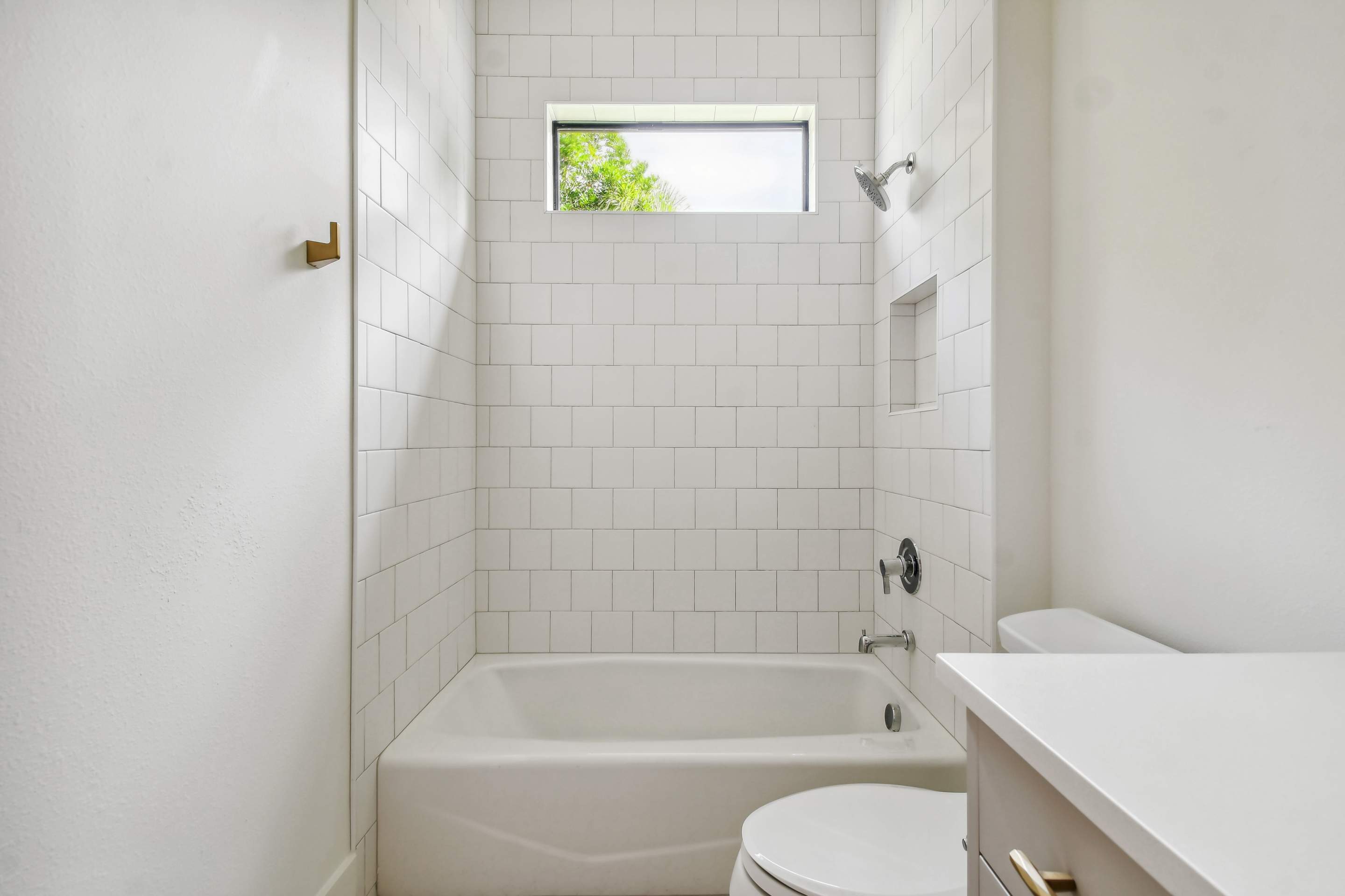 Custom Kingston by Lyons Heritage Tampa, LLC