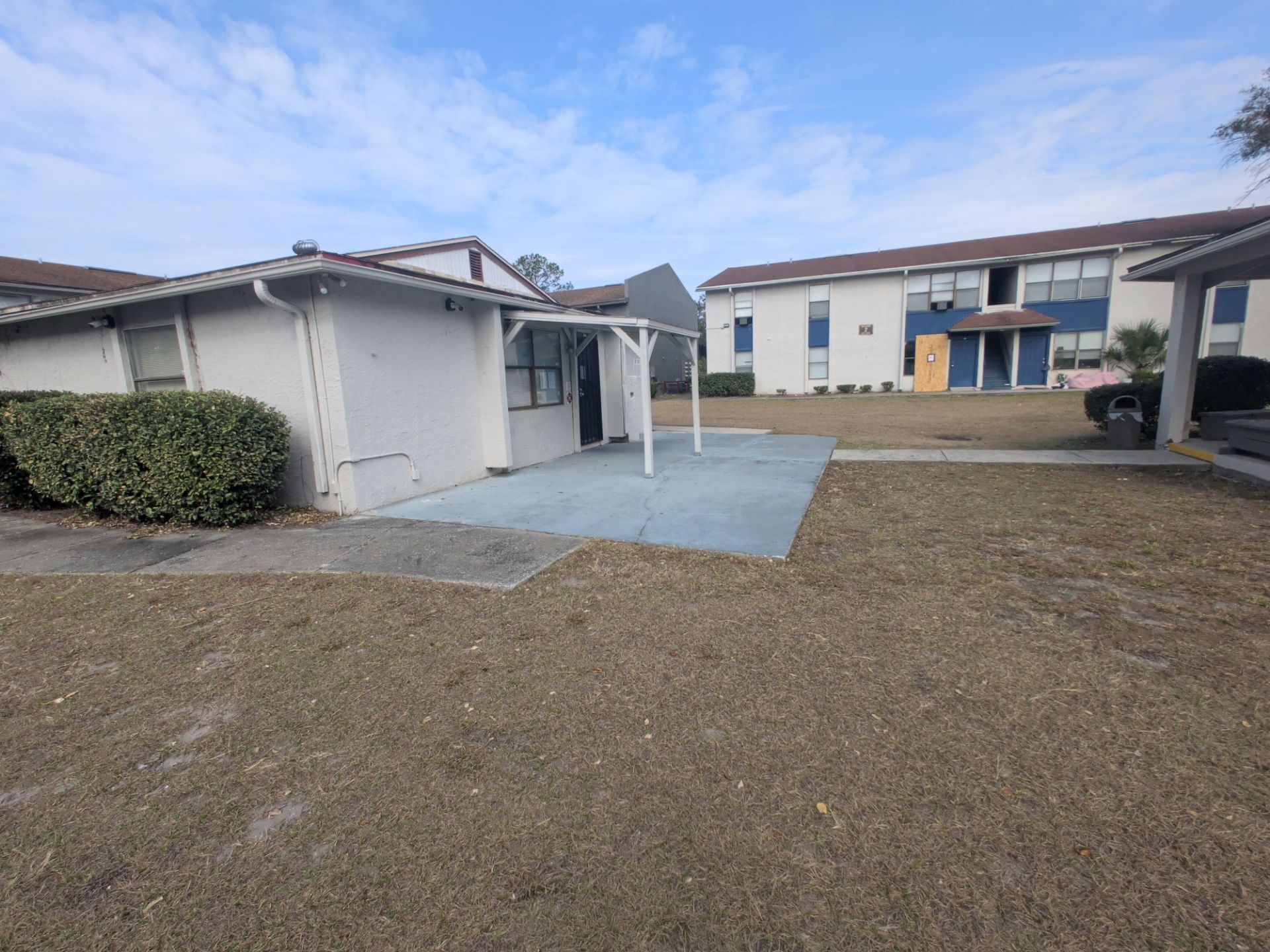 Commercial Landscape Cleanup & Weekly Maintenance — Grassy Pond Apartments by Harmoni Home Services