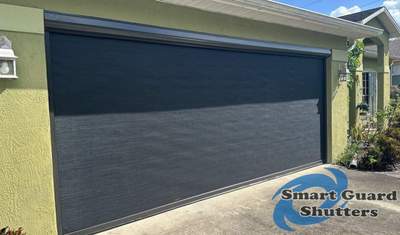 Retractable Screen in Bronze/Black