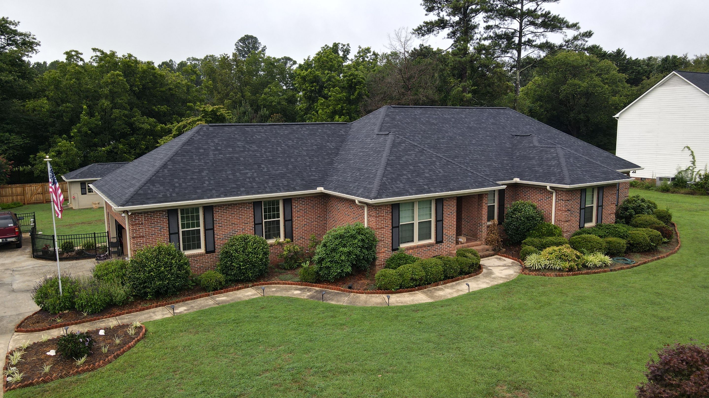 Residential Roofing Installation using Owens Corning® Oakridge Onyx Black by Indigo State Roofing