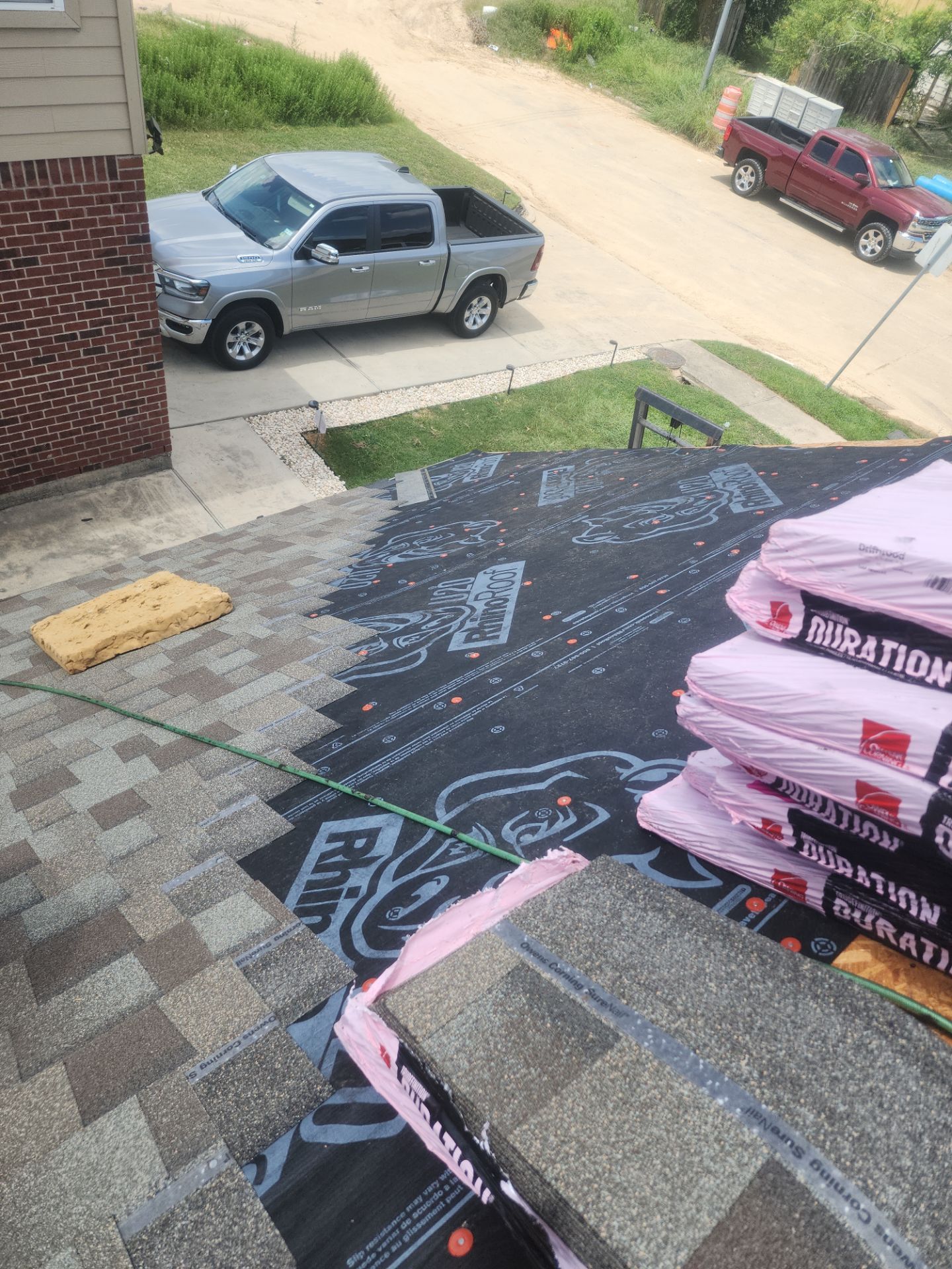 Residential Roofing Installation using Owen's Corning Duration (Lifetime) Shingles by Roof Repair Company