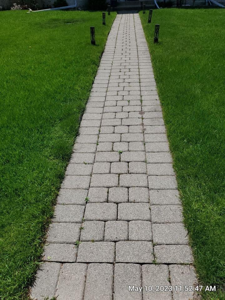 Lincolnwood, IL house washing, and patios by Northern Power Washing LLC.
