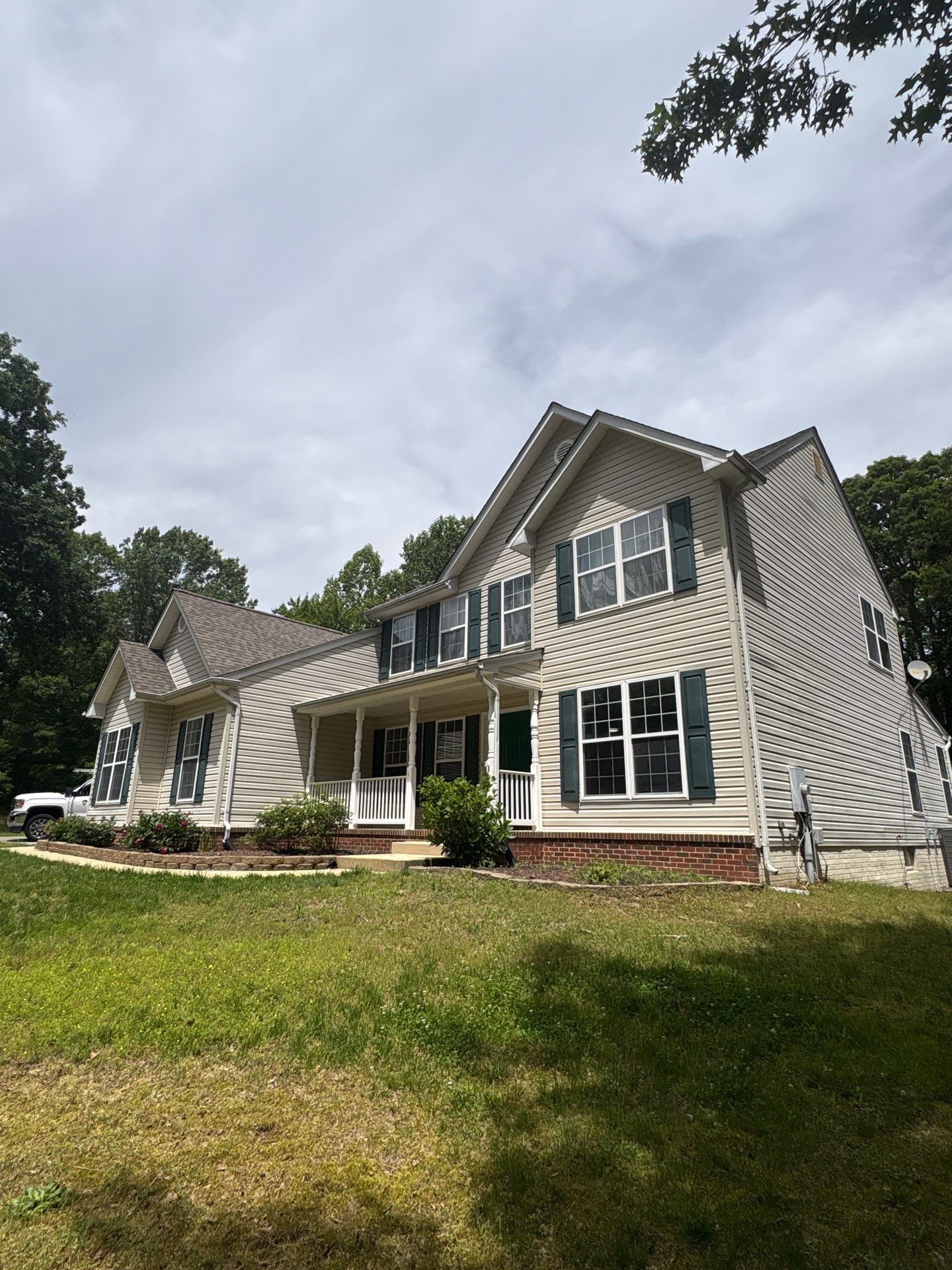Siding Installation using Vinyl CertainTeed Main Street by ExteriorPros