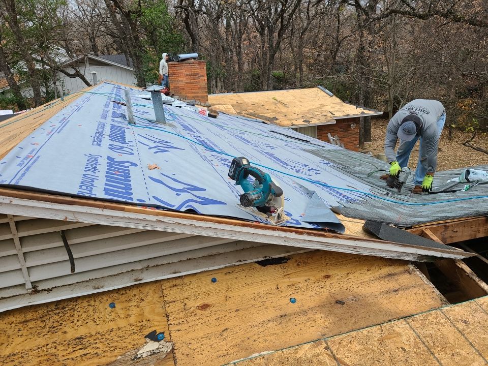 Residential Roofing Installation using ATLAS Pinnacle Pristine Shingles by Harvey Roofing & Construction