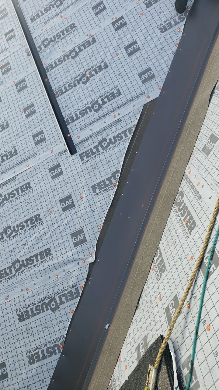 Residential Roofing Installation using GAF Glenwood Premium Shingle by The Roof Doctor