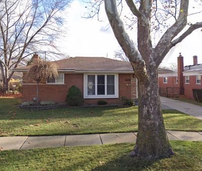 Residential Roofing Installation using IKO Dual Brown