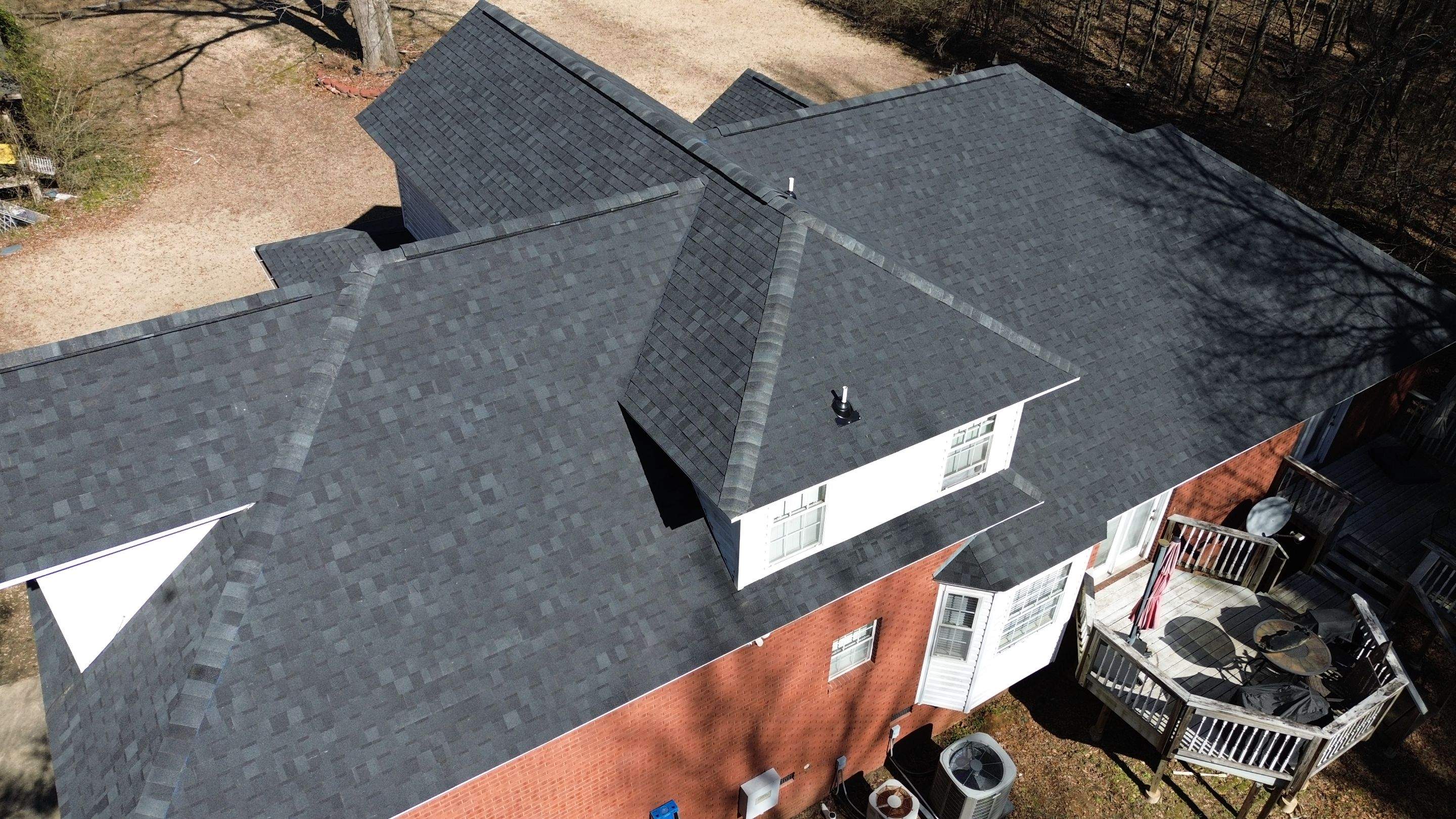Rustic Black - Strong by BayCo Roofing