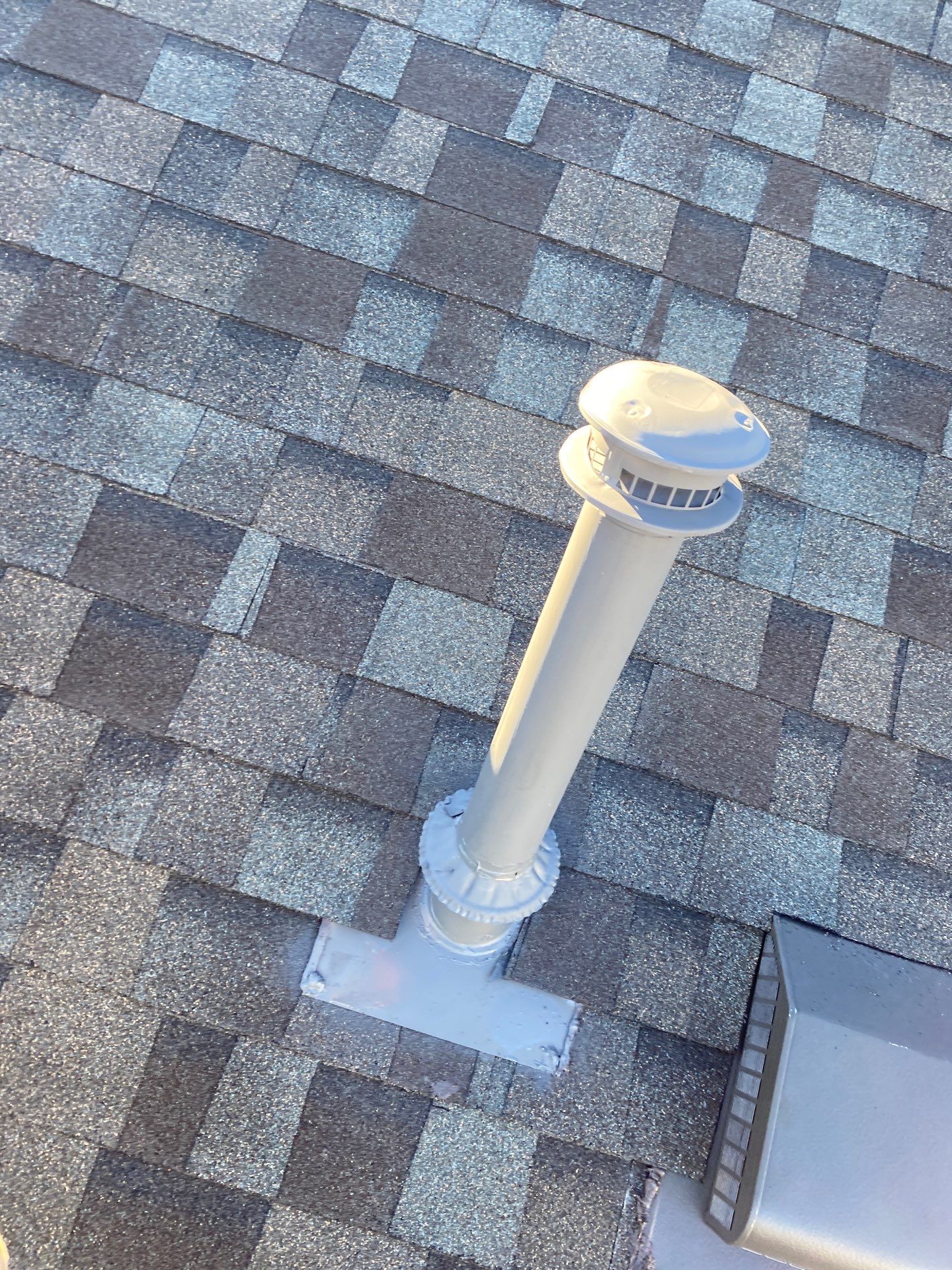 Residential Roofing Installation using Owen's Corning Duration (Lifetime) Shingles by Roof Repair Company