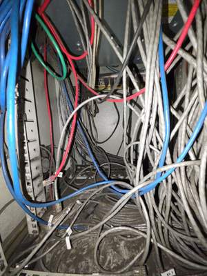 Structured cabling installation by CimaSolutions
