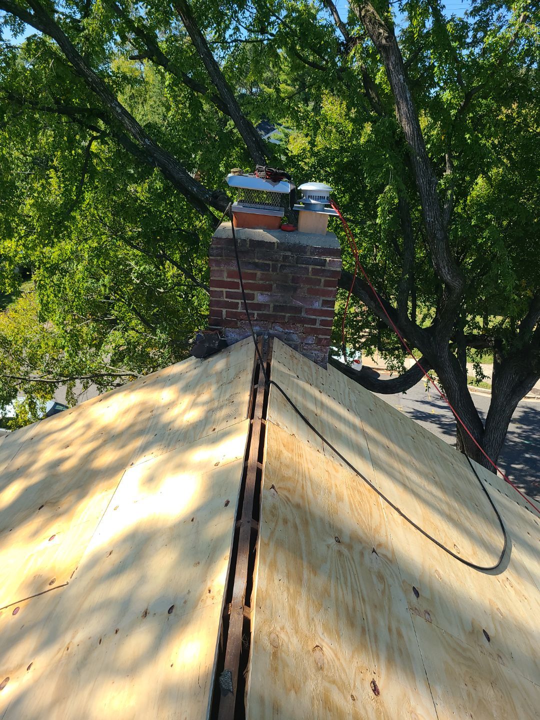 Arlington: Residential Roof Replacement With CertainTeed Landmark Designer Shingles in Georgetown Gray by RM Banning, Inc.