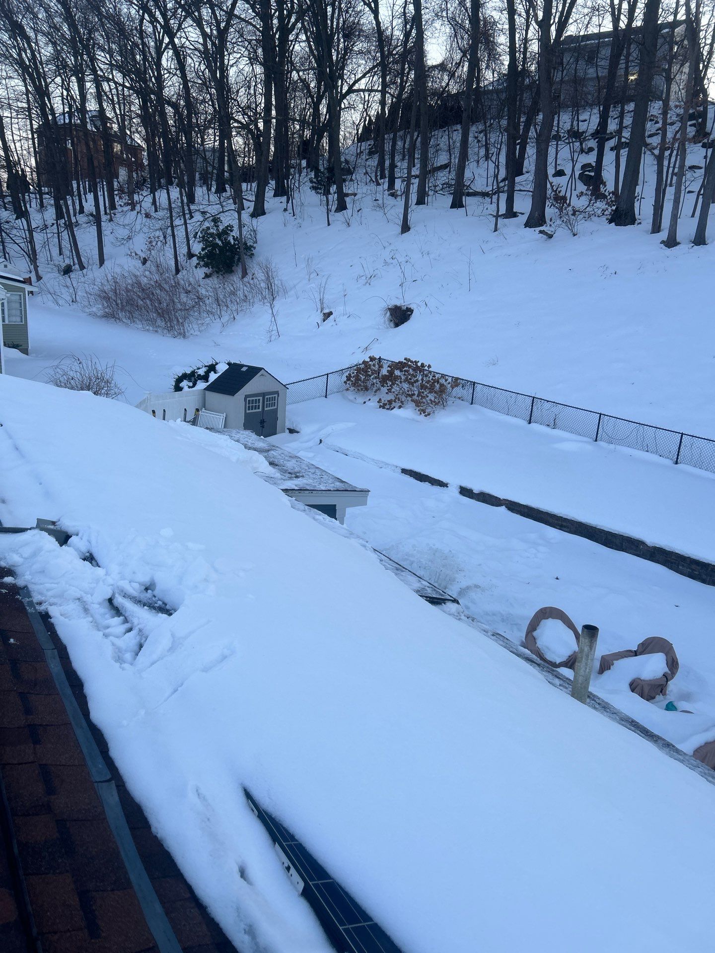 Ice Dam Removal & Snow Removal in Woburn, MA by Mighty Dog Roofing of Greater Middlesex County