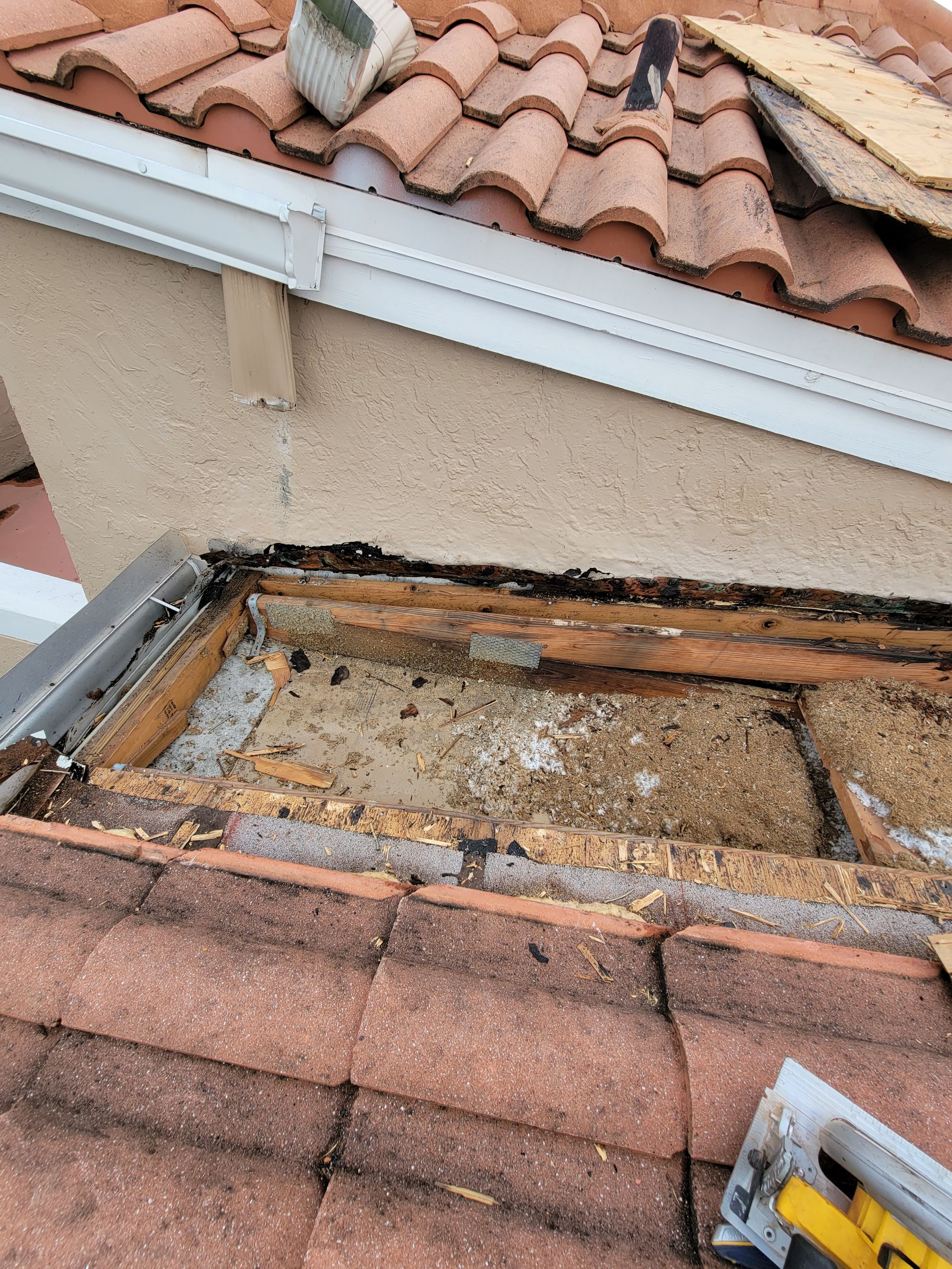 Villa Sonrisa Dr., Boca Raton, FL by G&J Roofing 