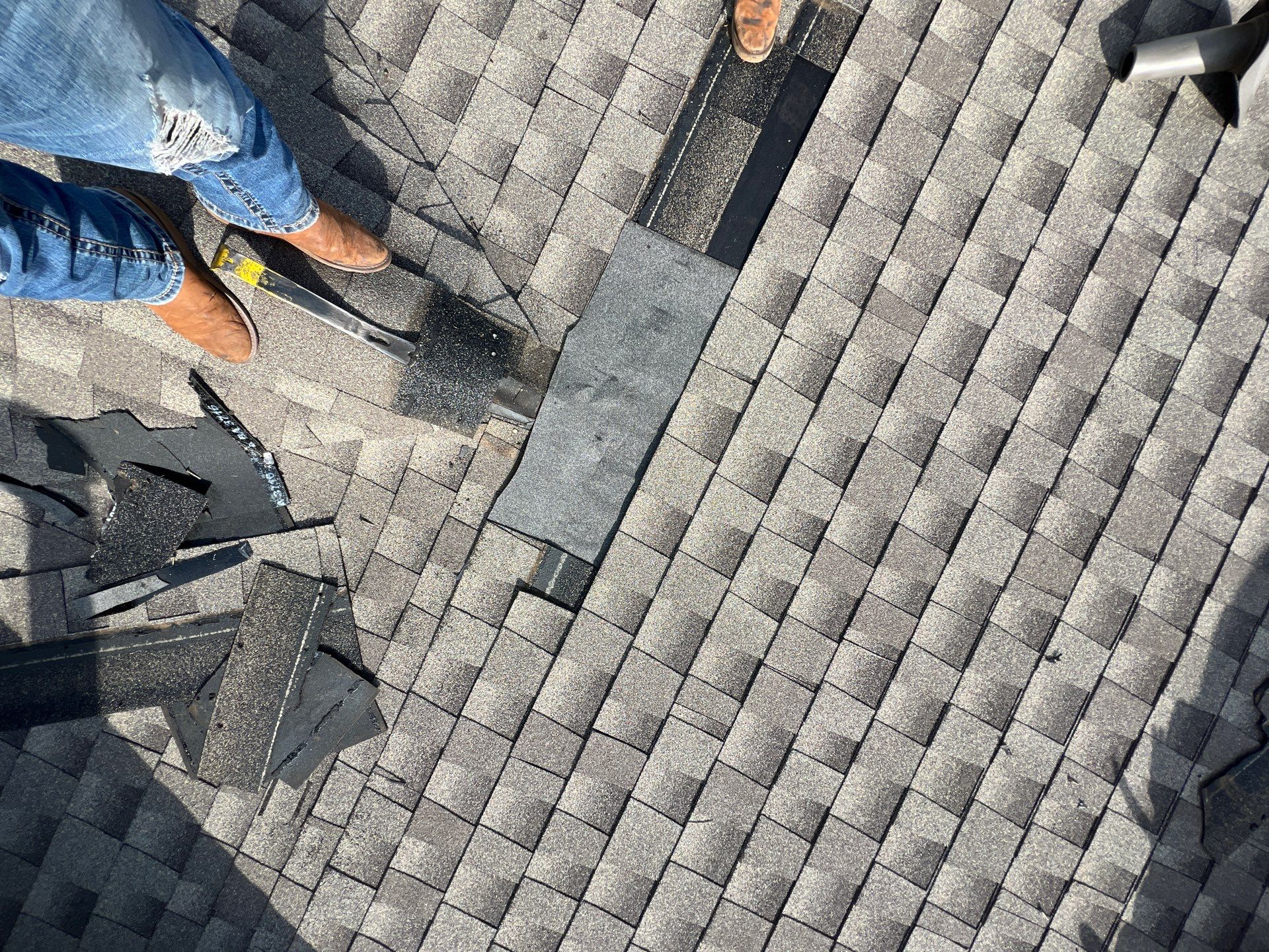 Hail Damage using Owen's Corning Duration (Lifetime) Shingles by Roof Repair Company