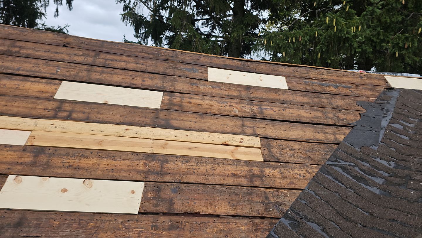 Atlas Pinnacle, Color, Burnt Hickory, Drip Edge, Color, Musket Brown by Eagle Eye Roofing
