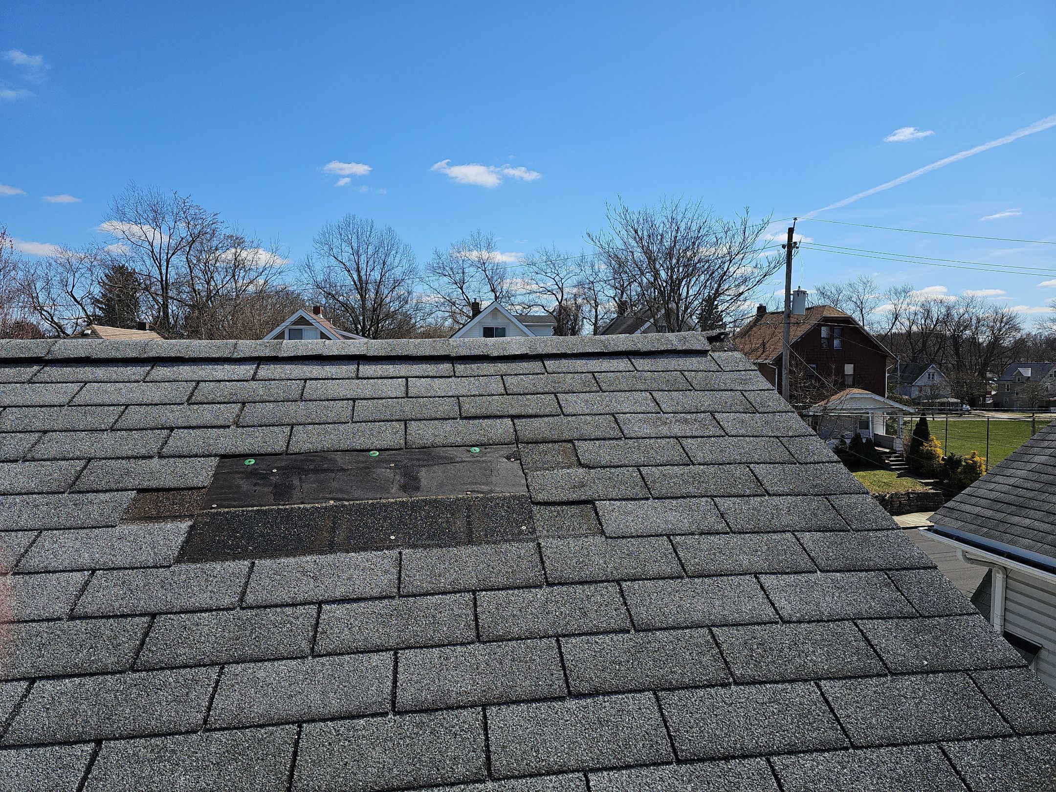 ATLAS PINNACLE COLOR: COASTAL GRANITE by Eagle Eye Roofing