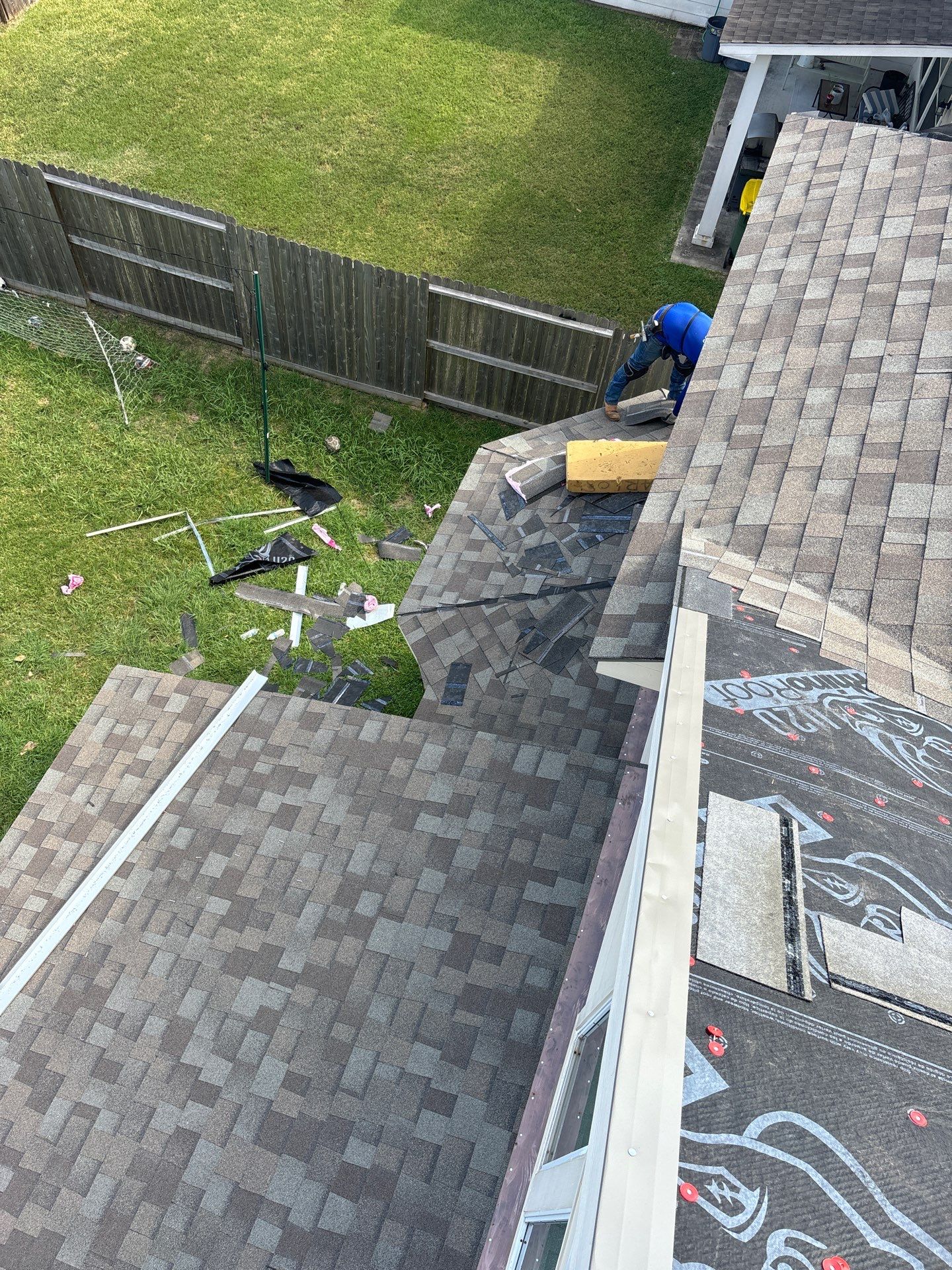 Residential Roofing Installation using Owen's Corning Duration (Lifetime) Shingles by Roof Repair Company