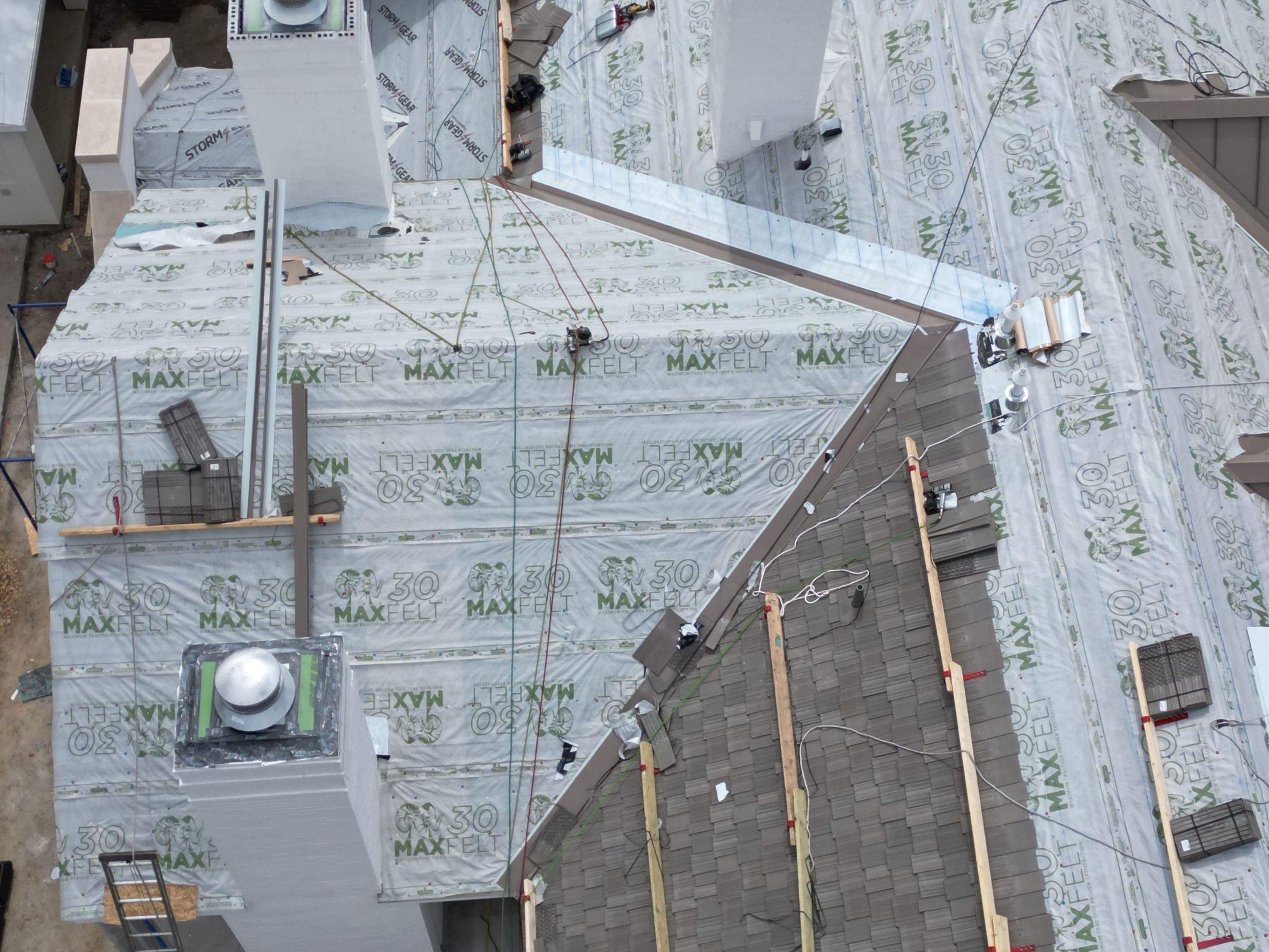Residential Roofing Installation using DaVinci Multi Width Shake by Harvey Roofing & Construction