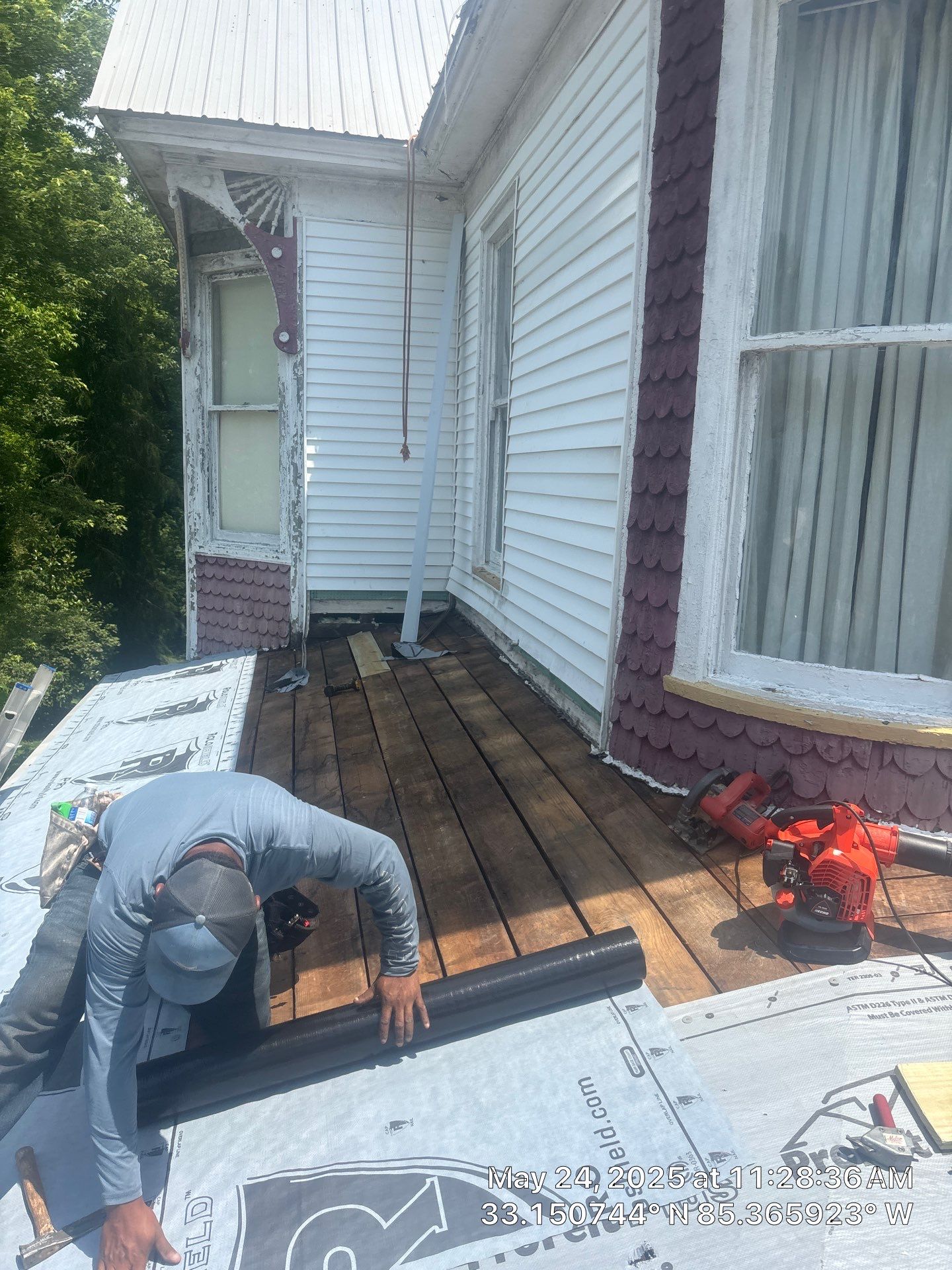 Metal Roof Replacement in Roanoke by NANOROOF Alabama