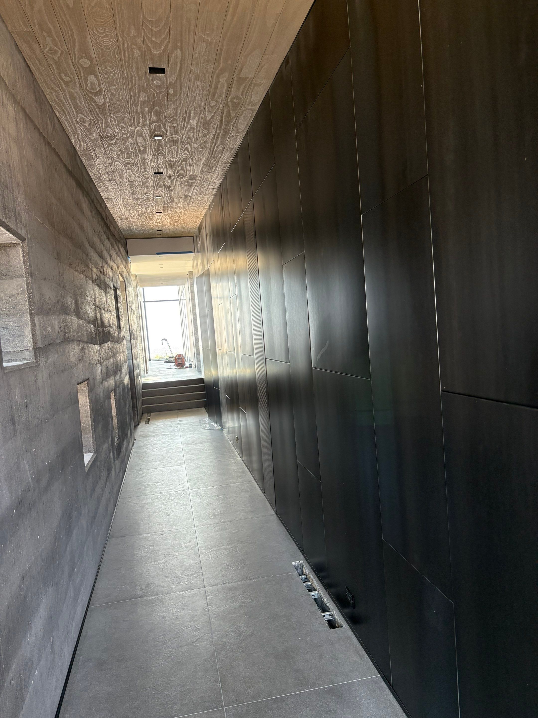 Ascaya Interior/Exterior Metal  by Level Builders
