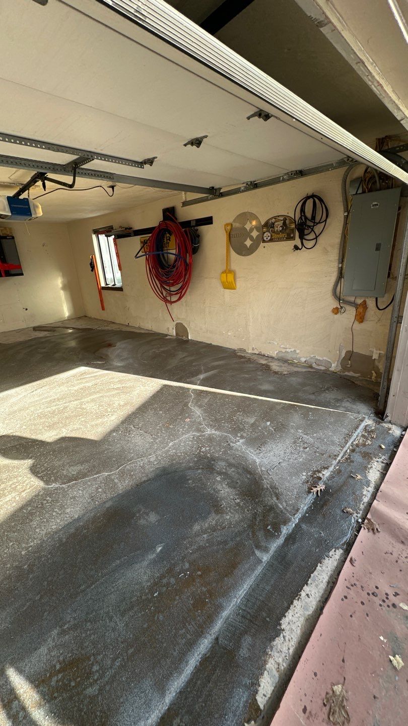 Shoreline Garage Project in Wexford by Floors in a Day, Inc