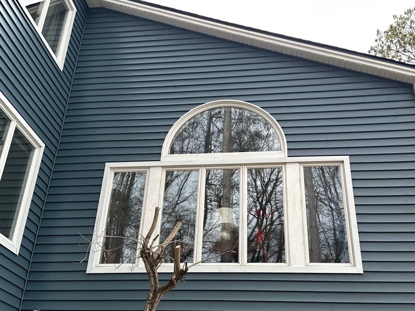 Siding Replacement using Certainteed Monogram D5 Pacific Blue by 180 Contractors
